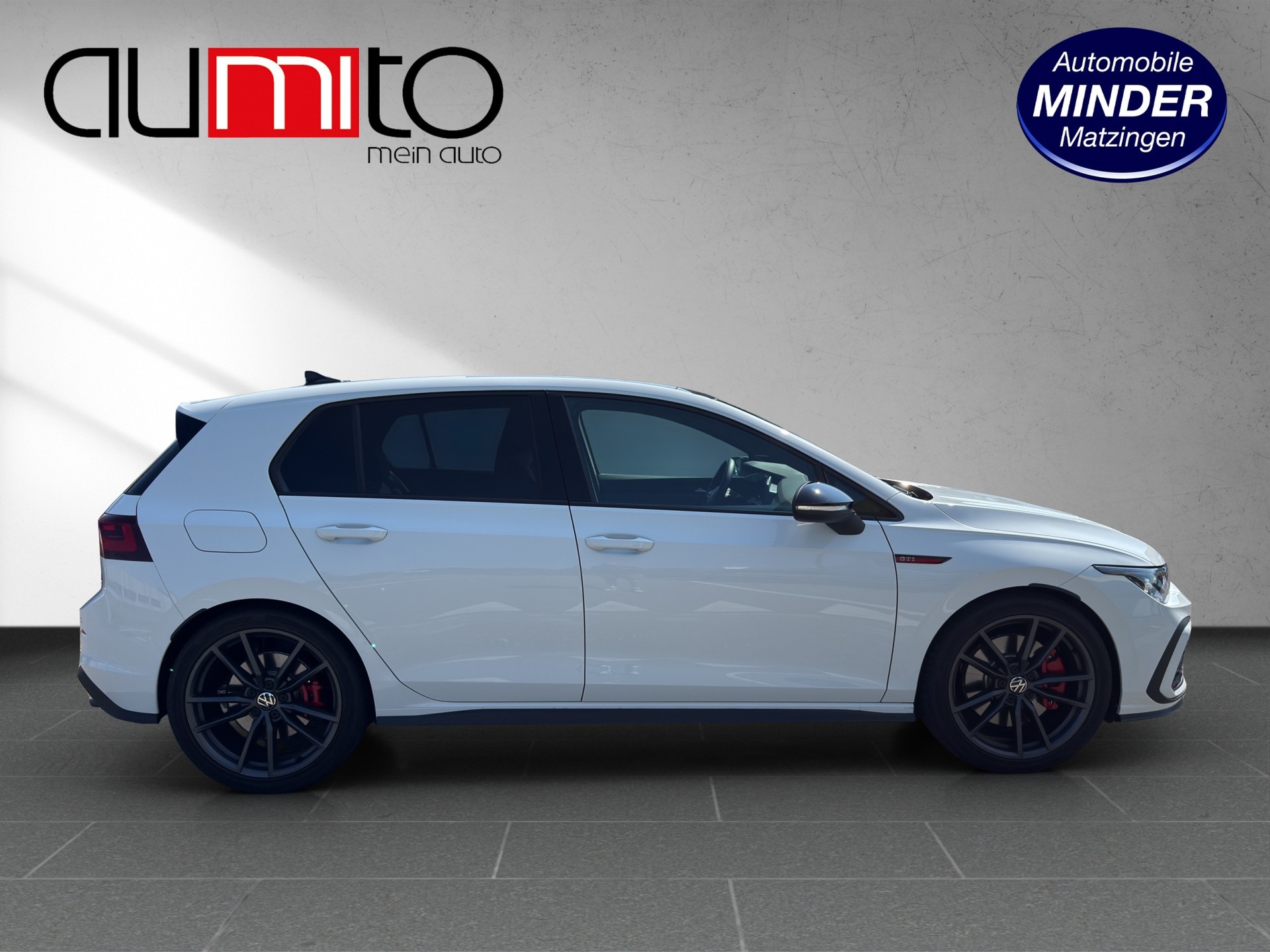 VW Golf 2.0 TSI GTI DSG-image-1