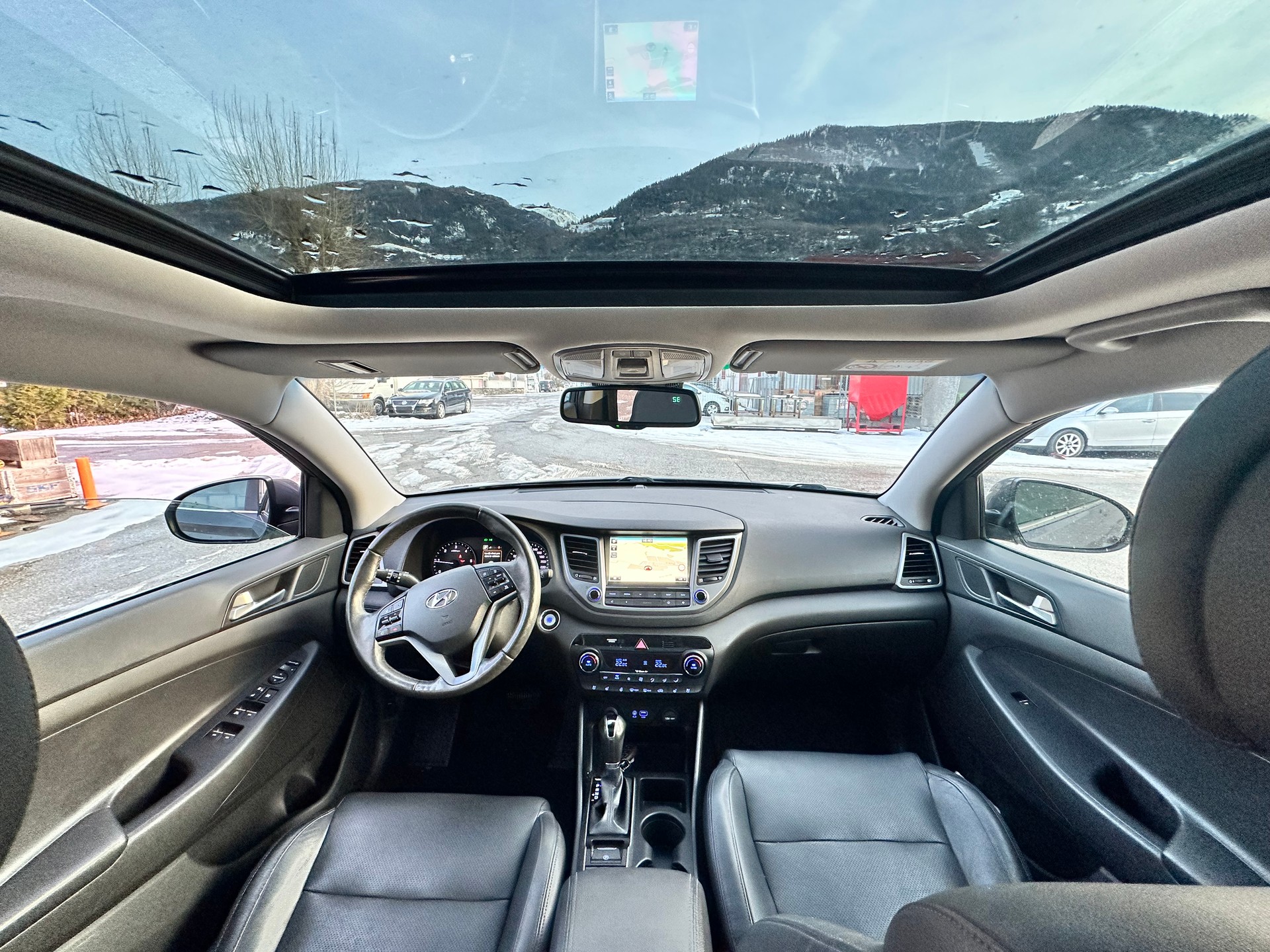 HYUNDAI Tucson 2.0 CRDI Vertex 4WD Automatic-image-9