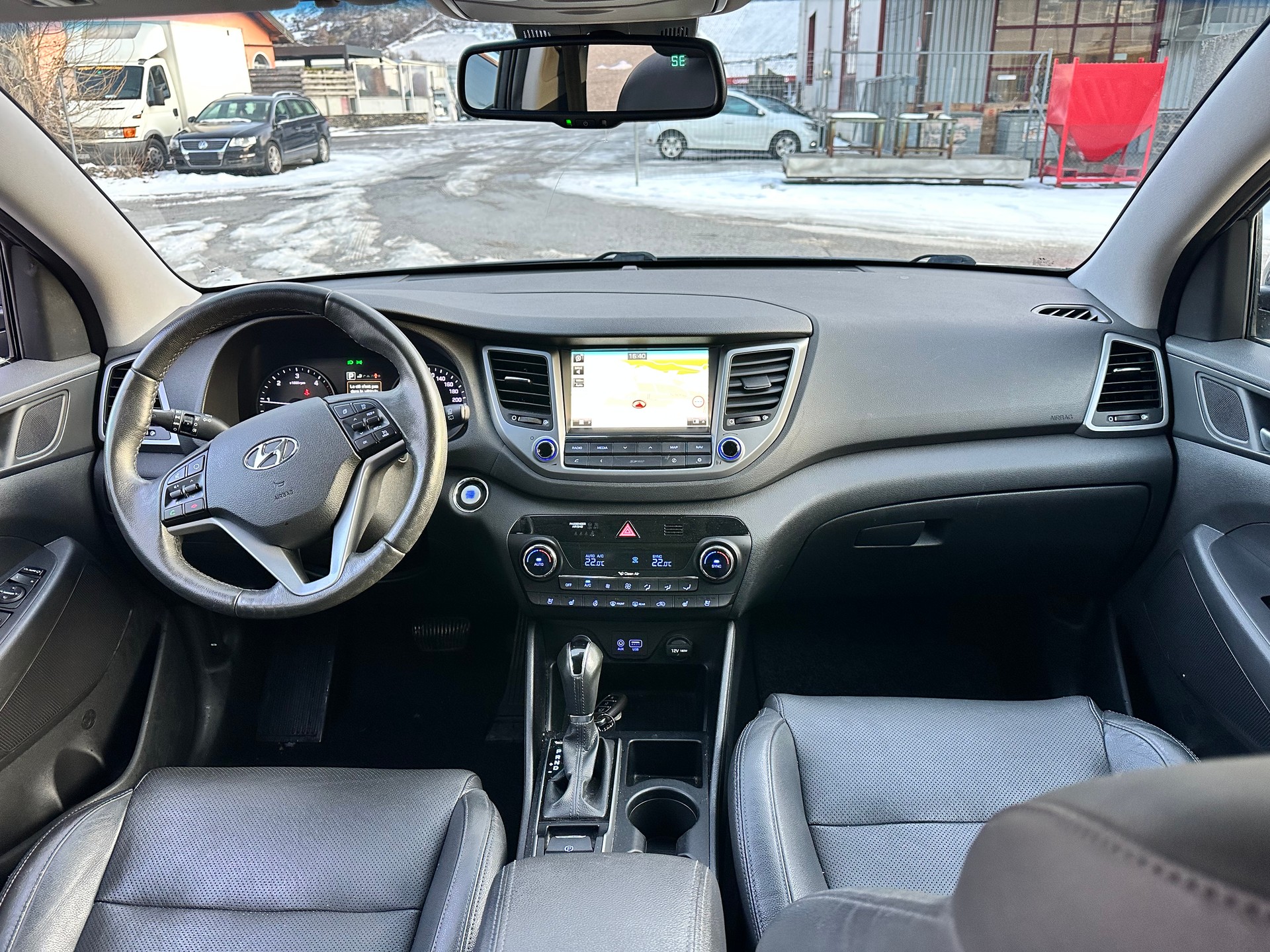 HYUNDAI Tucson 2.0 CRDI Vertex 4WD Automatic-image-10