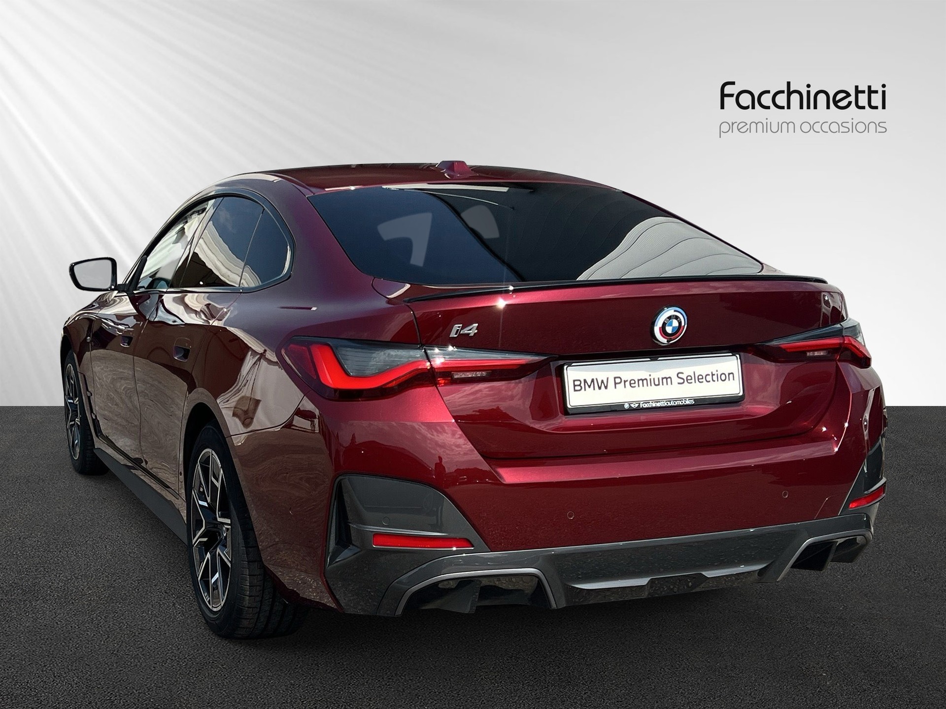 BMW i4 eDrive 40 M Sport Pro-showroom-element-2