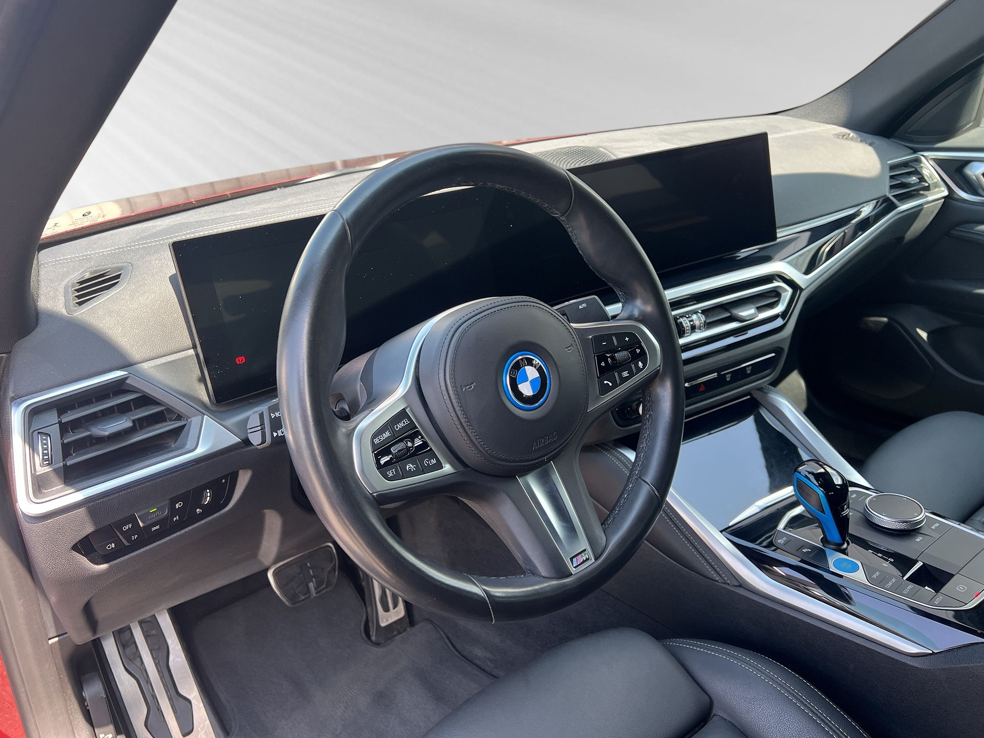 BMW i4 eDrive 40 M Sport Pro-showroom-element-3