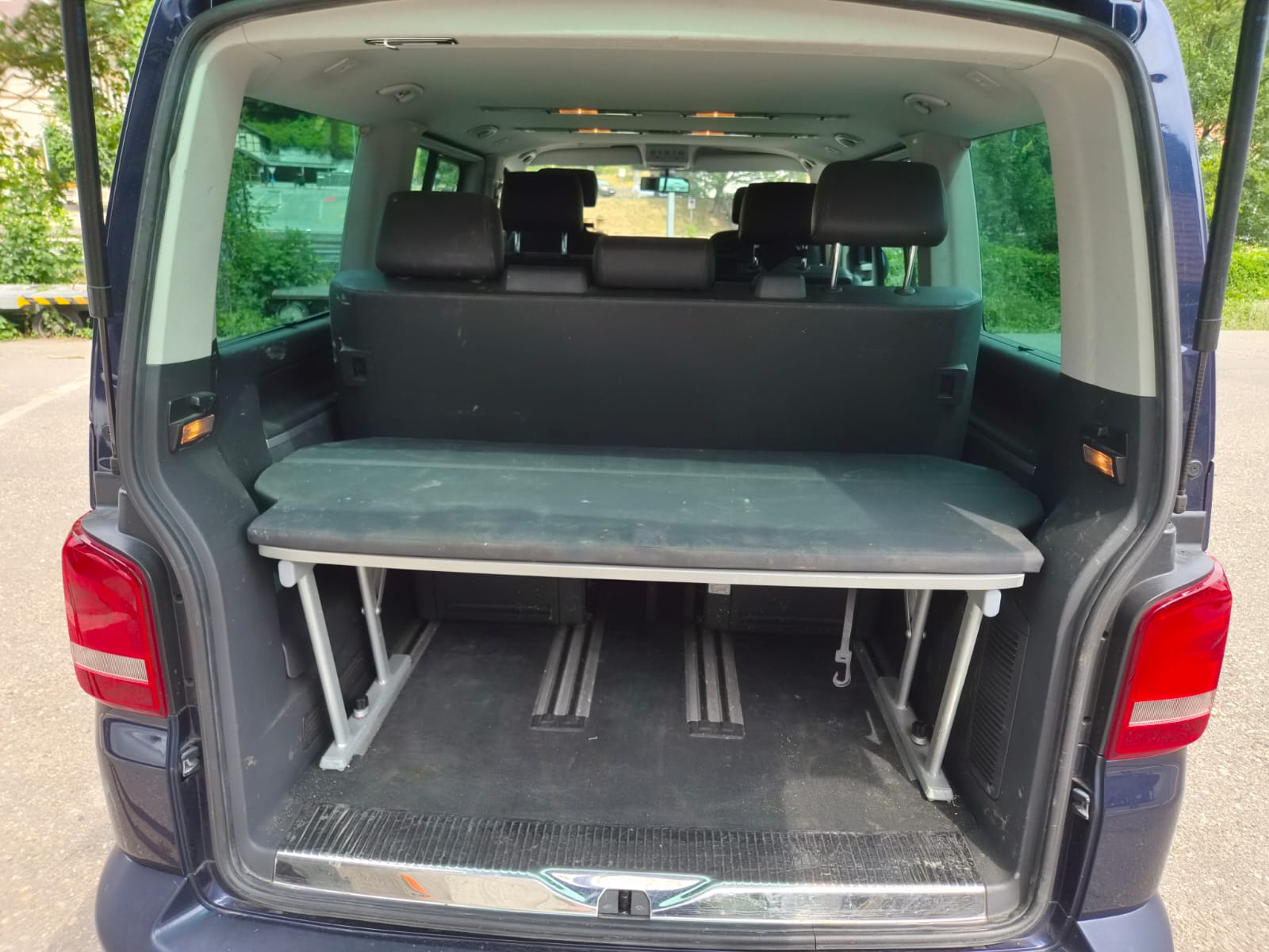 VW T5 Multivan 2.0 Bi-TDI CR Highline 4Motion DSG-image-9