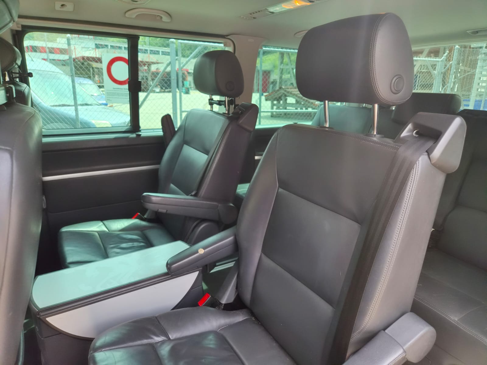 VW T5 Multivan 2.0 Bi-TDI CR Highline 4Motion DSG-image-8