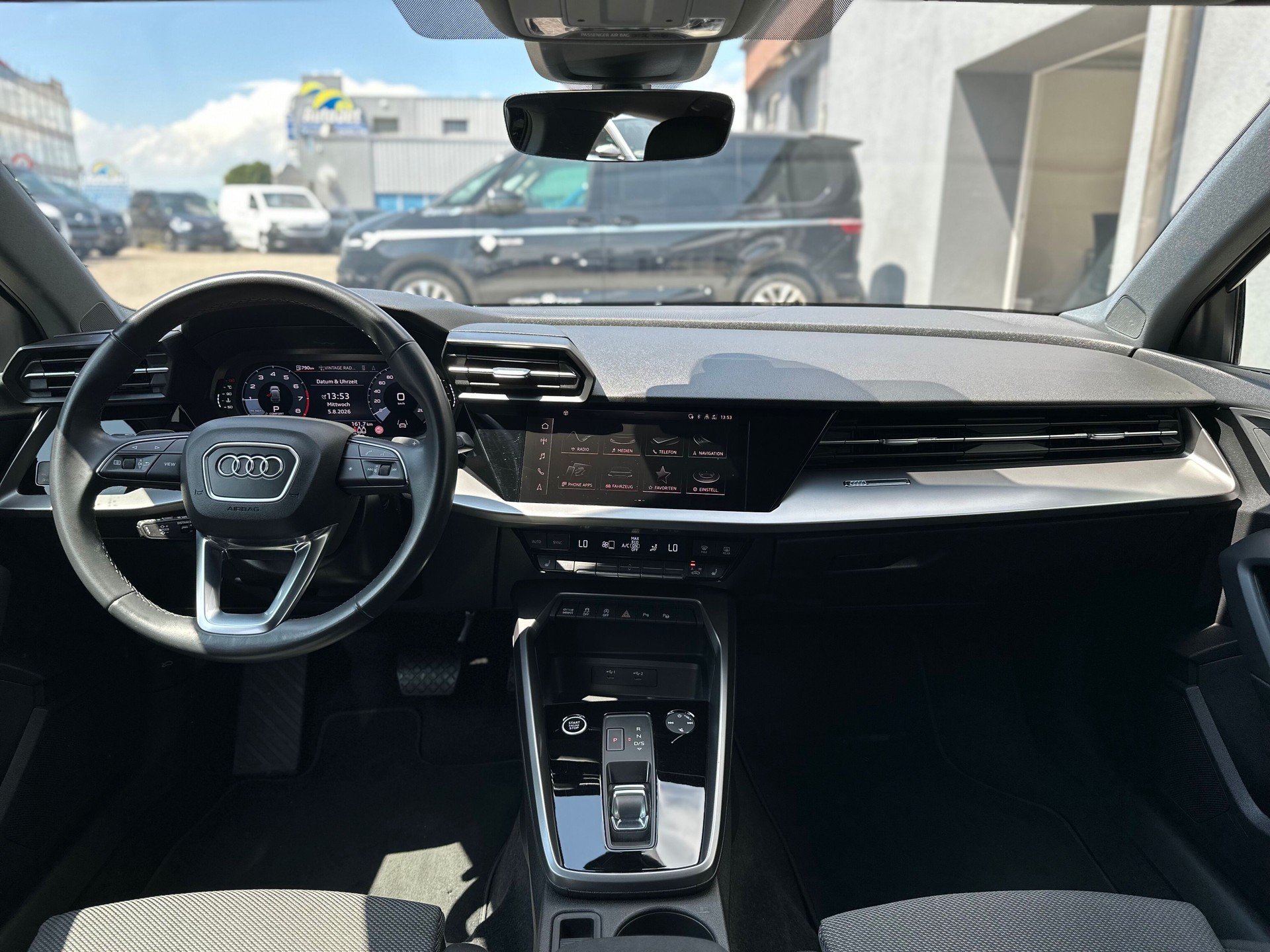 AUDI A3 Sportback 35 TFSI S line Attraction S-tronic-image-6