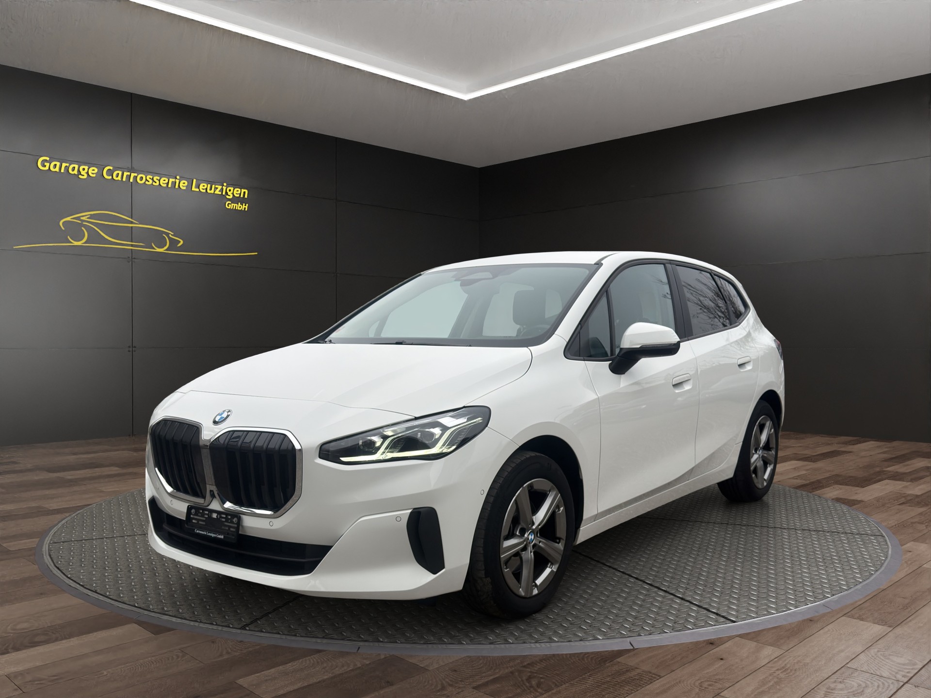 BMW 218d Active Tourer M Sport DKG-image-1