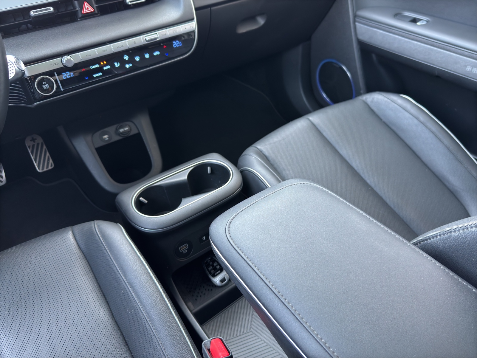 HYUNDAI Ioniq 5 77,4 kWhVertex 4WD-image-8