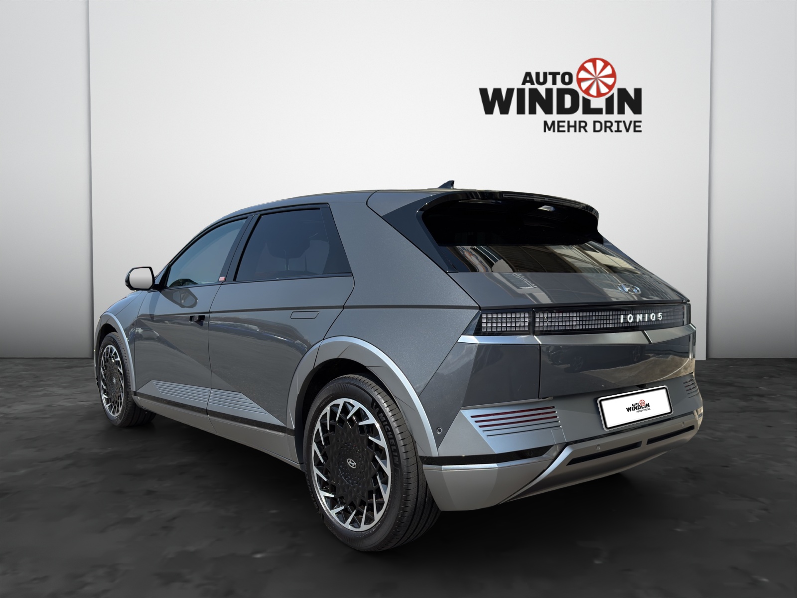 HYUNDAI Ioniq 5 77,4 kWhVertex 4WD-showroom-element-2