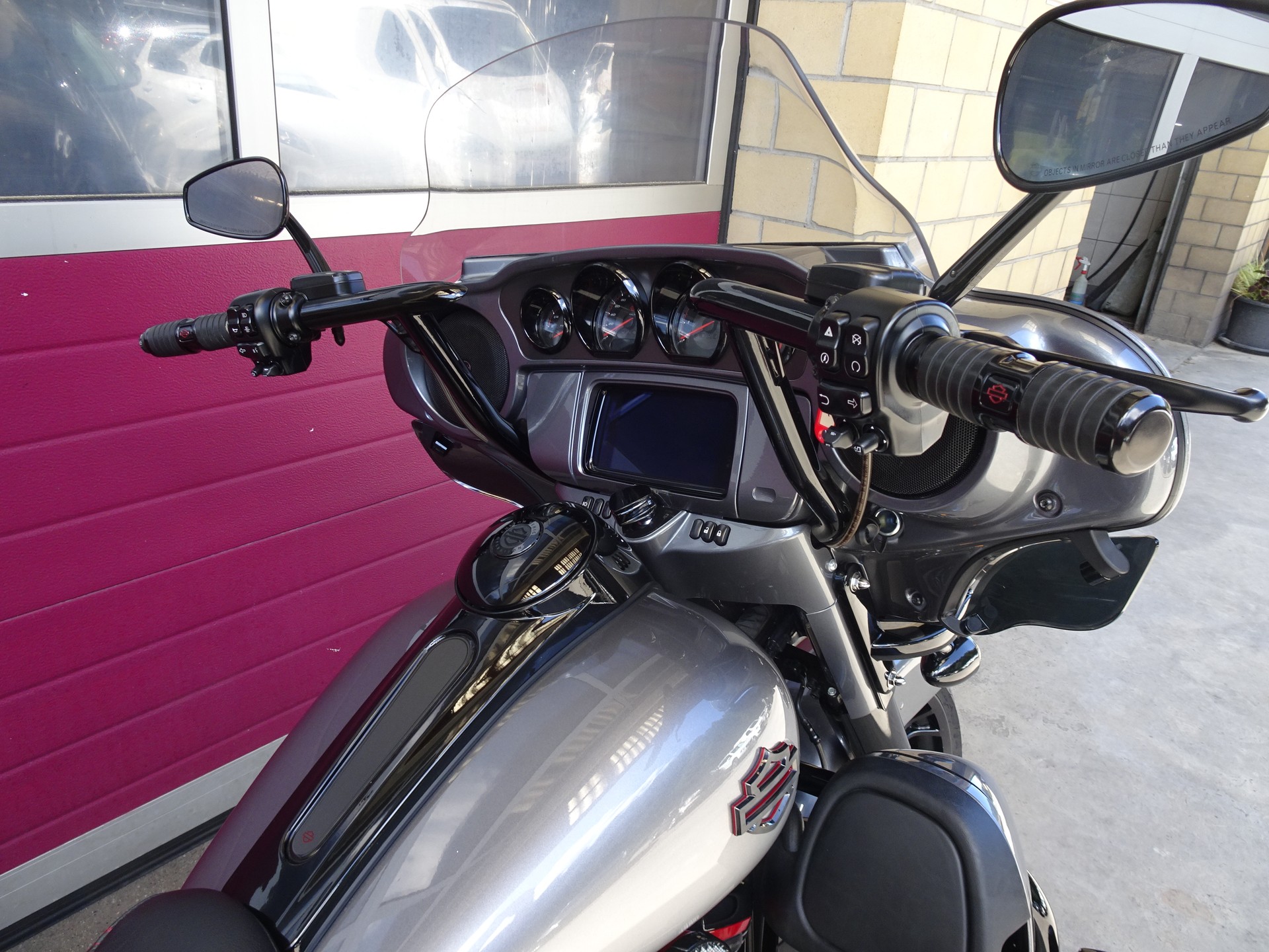 HARLEY-DAVIDSON FLHTKSE Electra Glide Ultra Limited 117 CVO-image-4