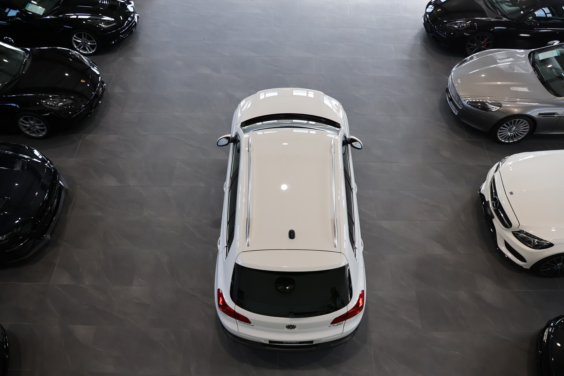VW Tiguan 2.0 TDI BMT Design 4Motion-image-7