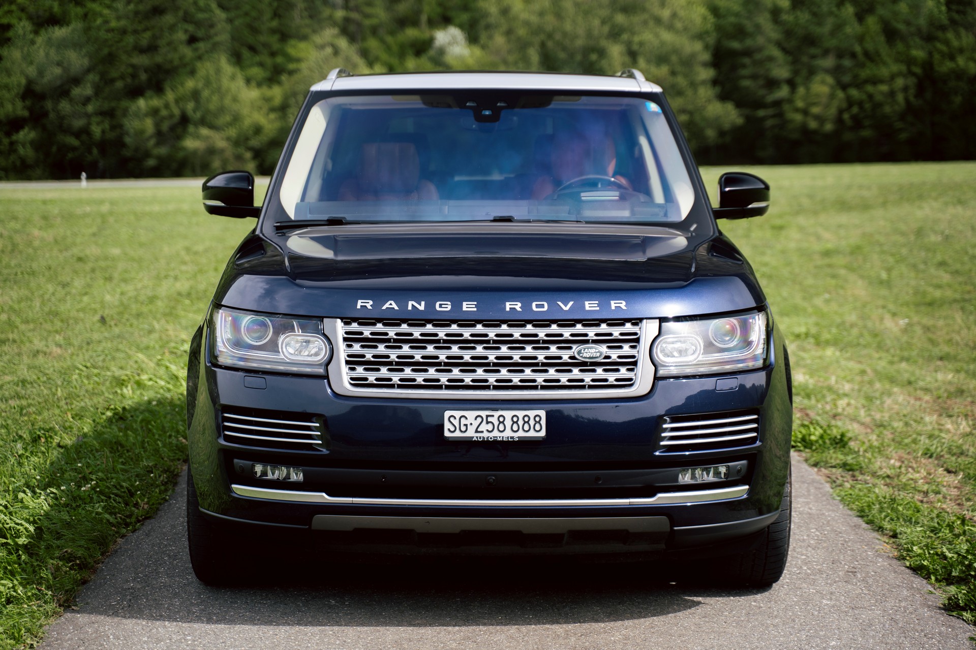 LAND ROVER 4.4 SDV8 SV Autobiography LWB