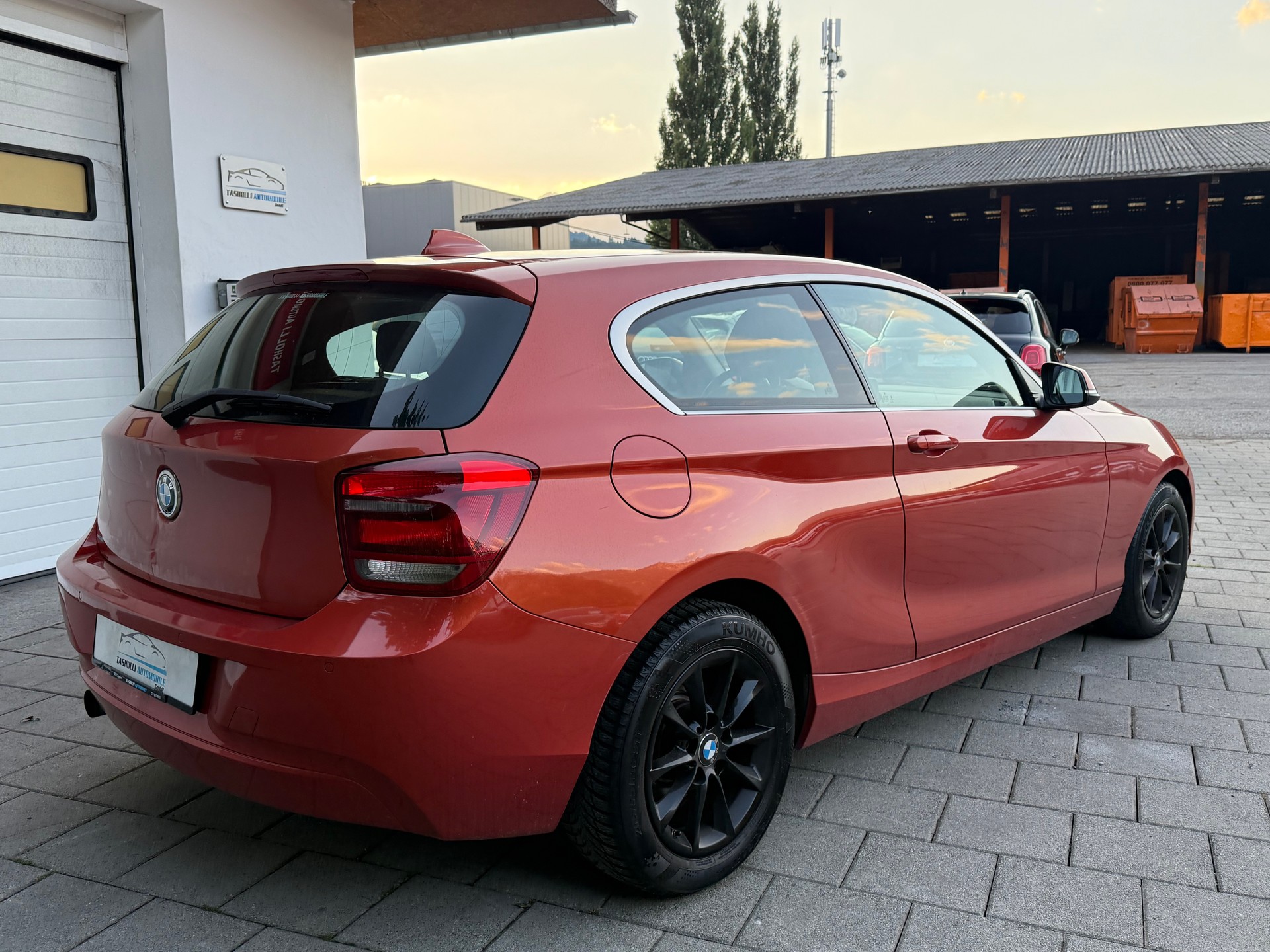 BMW 116i-image-6