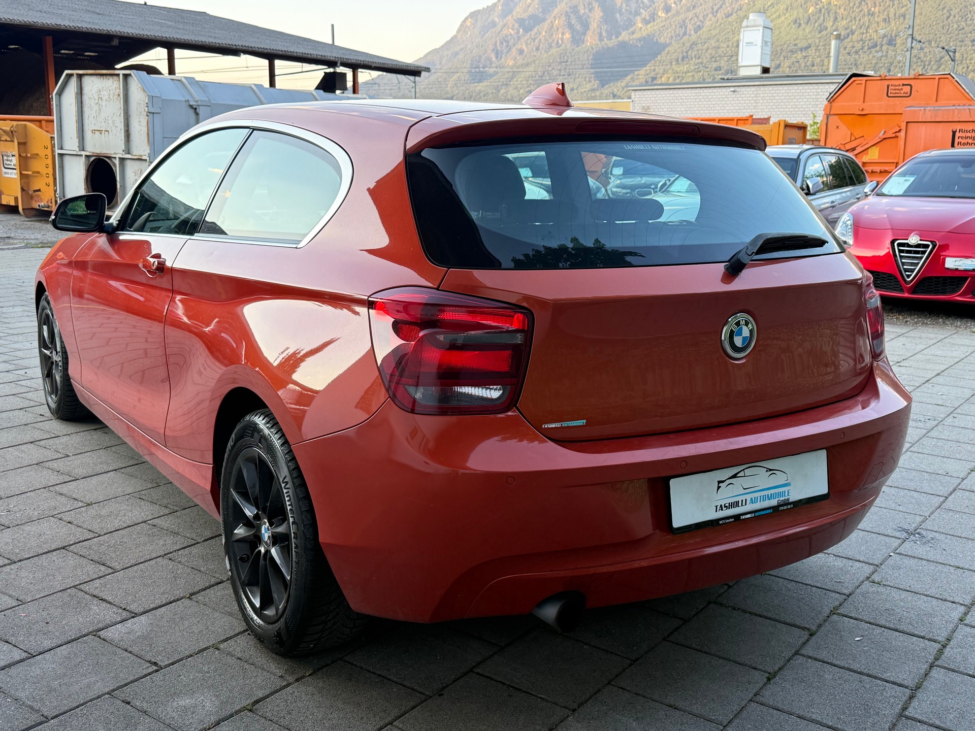 BMW 116i-image-4