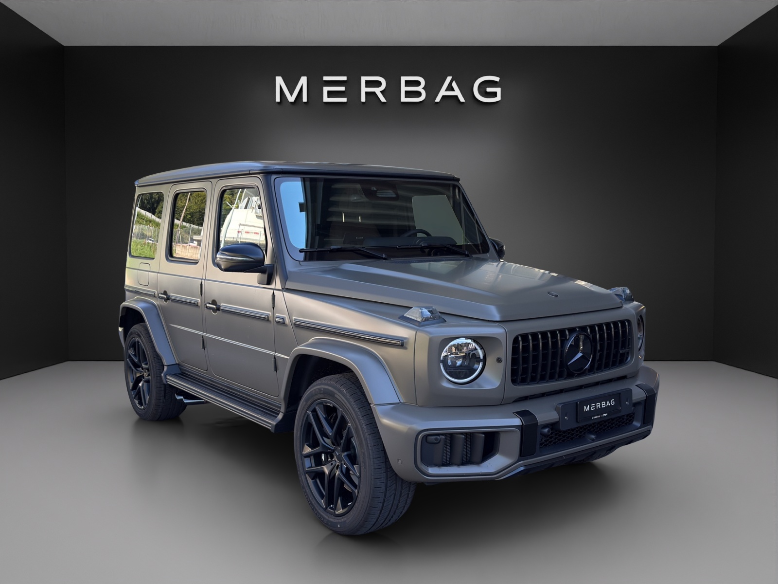 MERCEDES-BENZ G 63 AMG 9G-Tronic-image-5