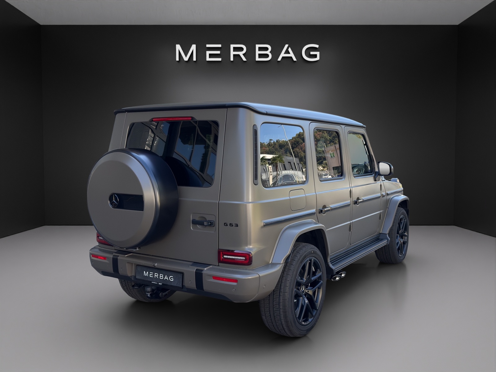 MERCEDES-BENZ G 63 AMG 9G-Tronic-image-4