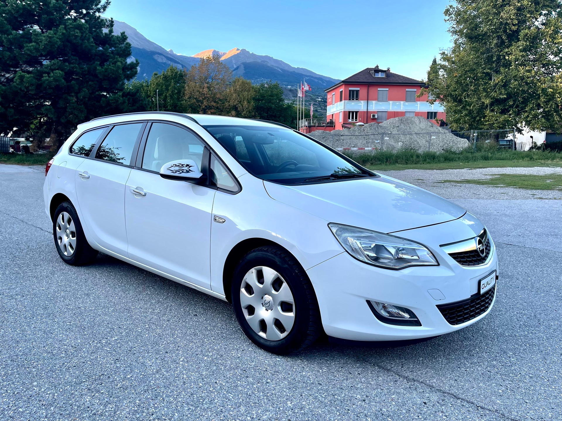 OPEL Astra SportsTourer 1.6i 16V Automatic