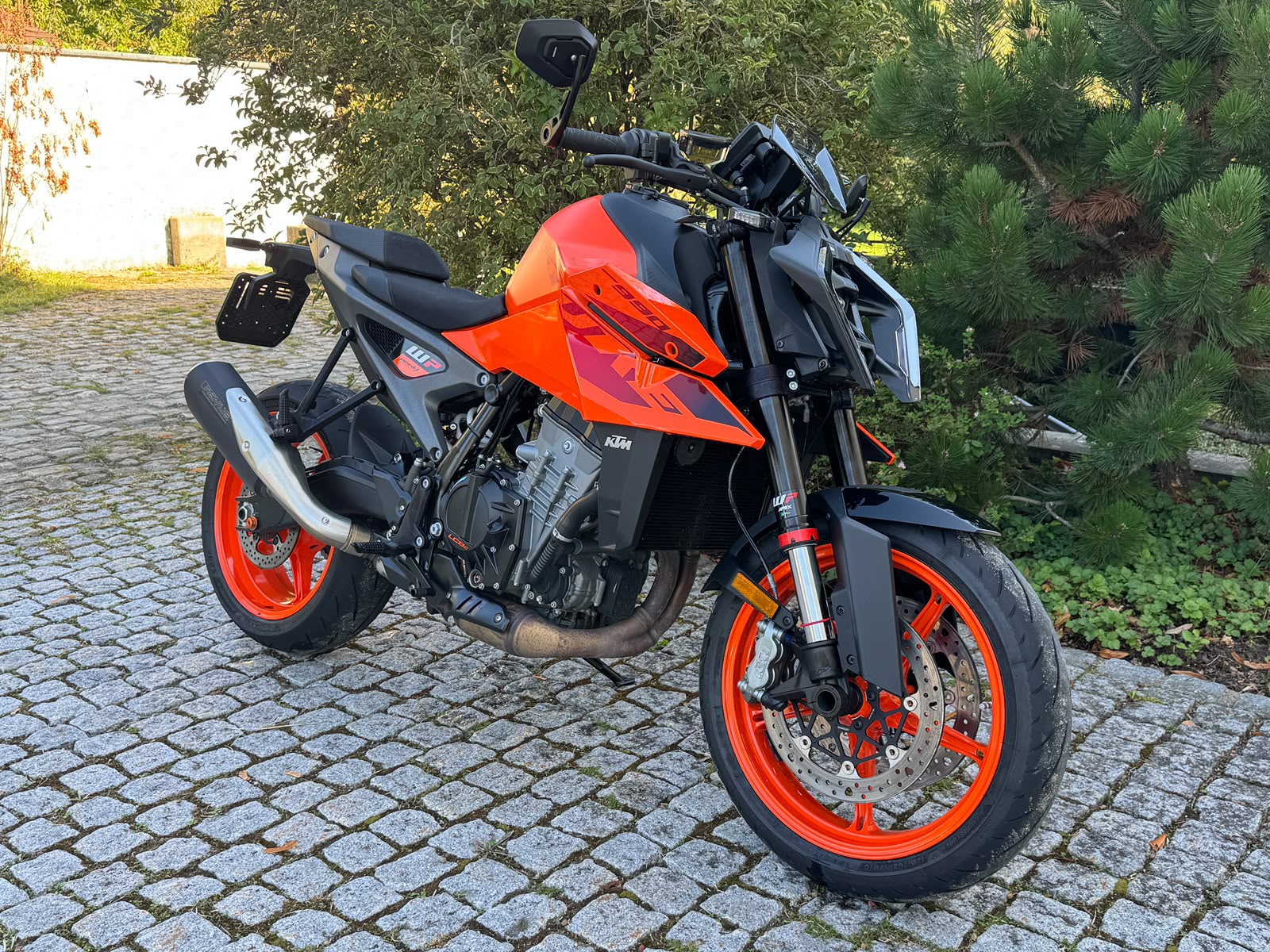 KTM 990 Duke-image-7