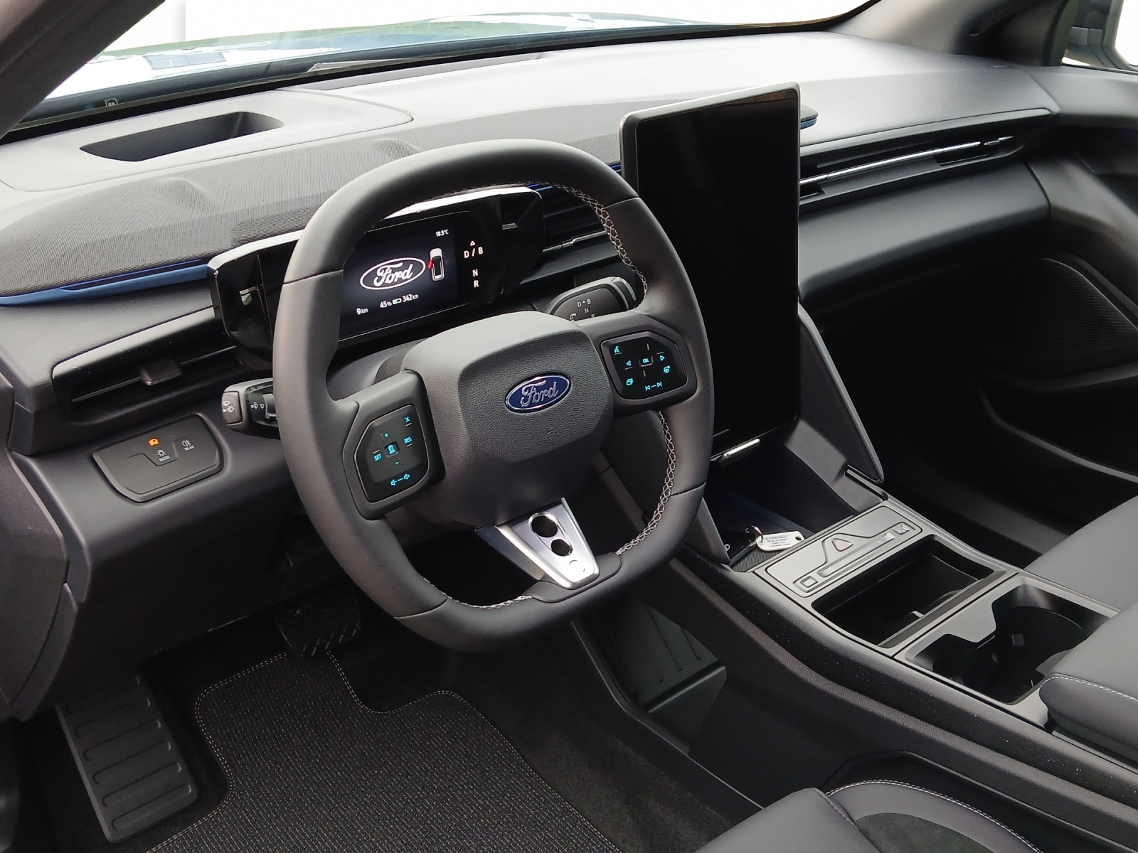 FORD Capri Extended Range Collection AWD-image-8