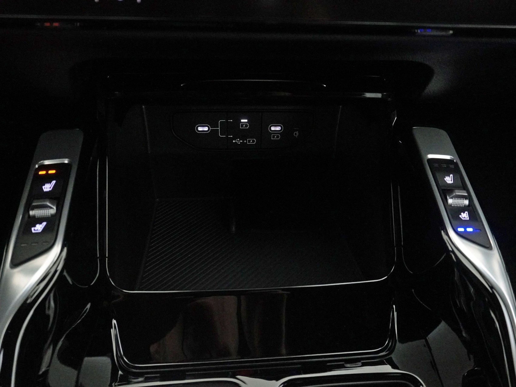 KIA Sorento 1.6 T-GDi Plug-in Hybrid Style Plus 7Plätzer-image-14