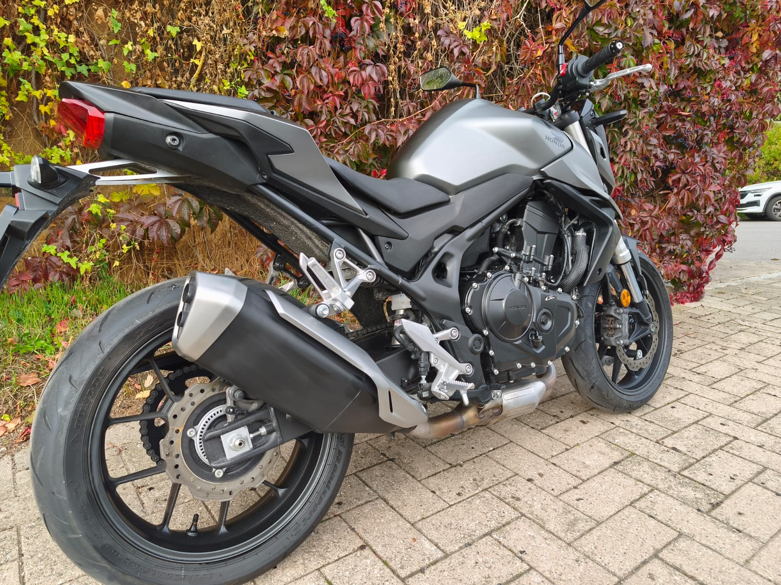 HONDA CB 750 Hornet (35kW)-image-3