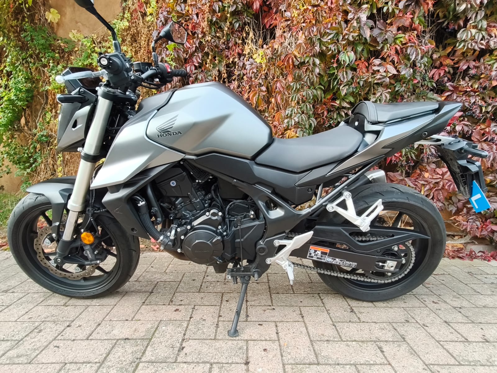 HONDA CB 750 Hornet (35kW)-image-4