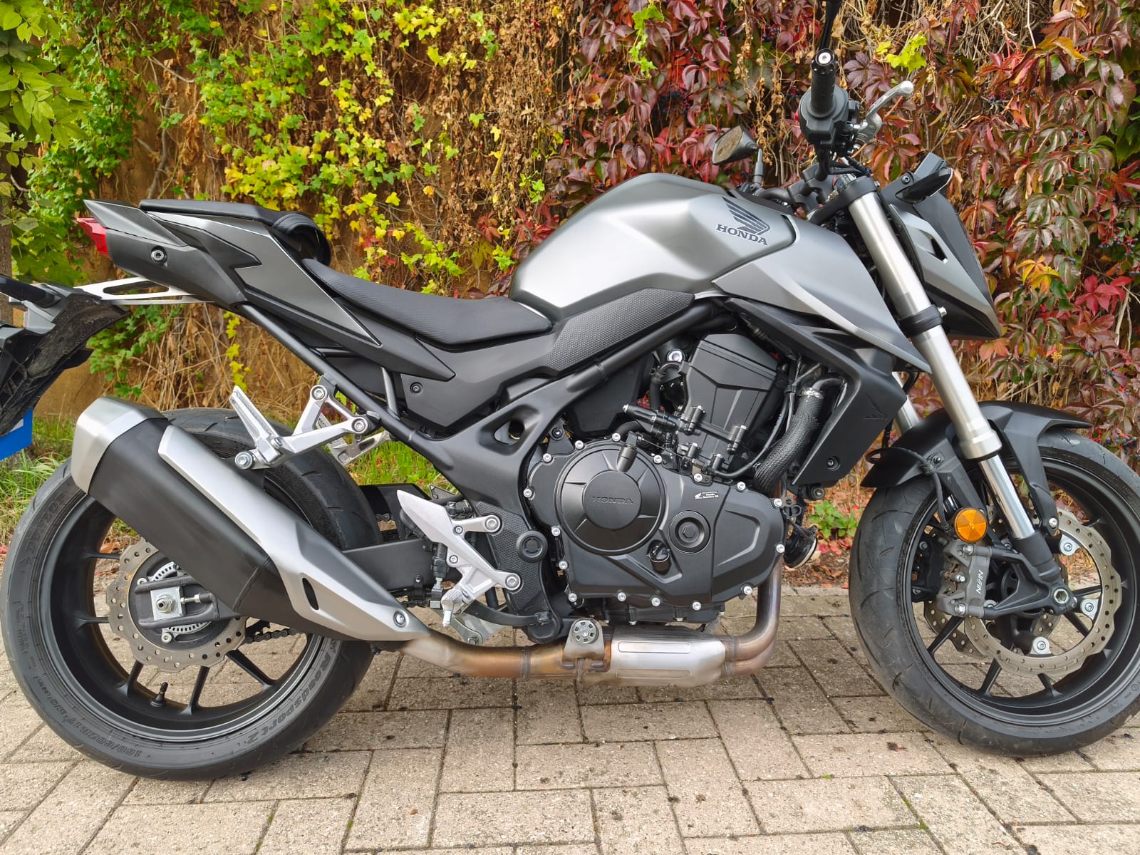 HONDA CB 750 Hornet (35kW)-image-1