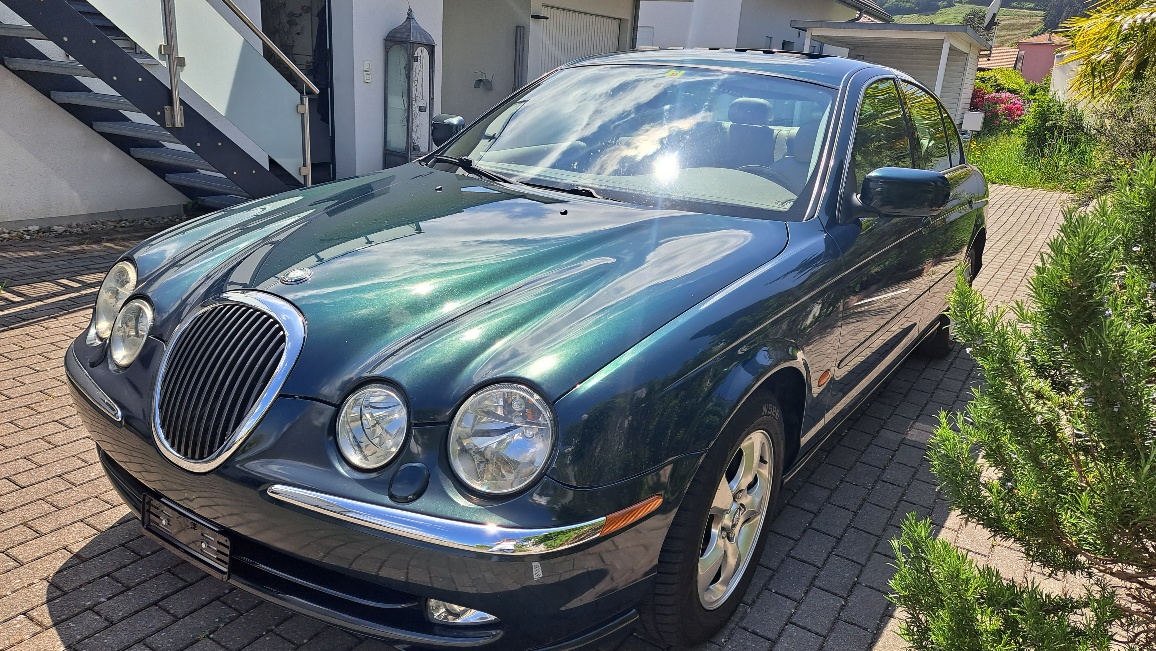 JAGUAR S-TYPE