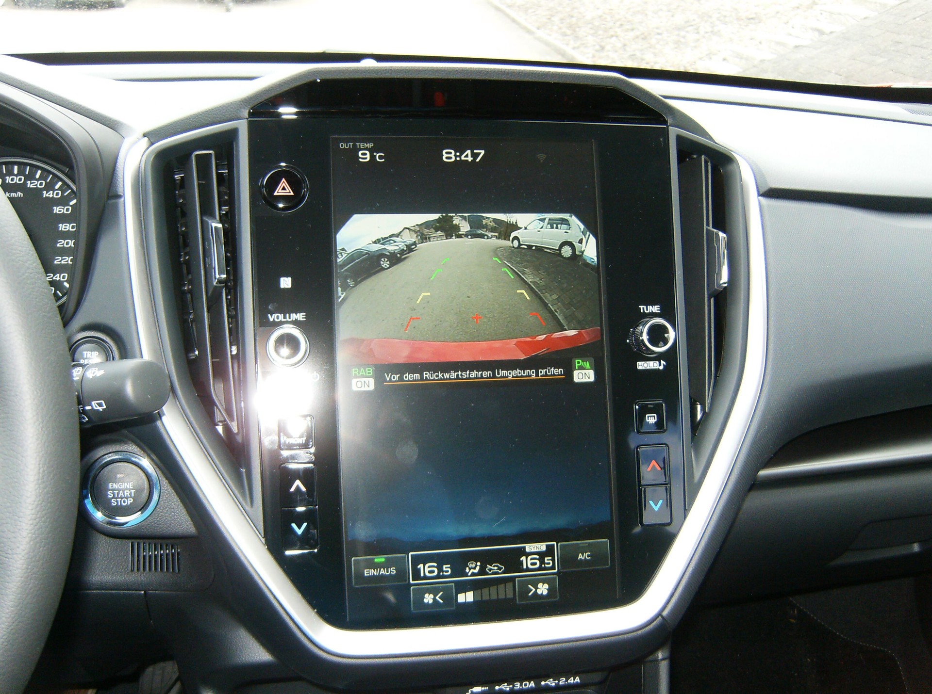 SUBARU Impreza 2.0 e-Boxer Luxury AWD Lineartronic-image-9