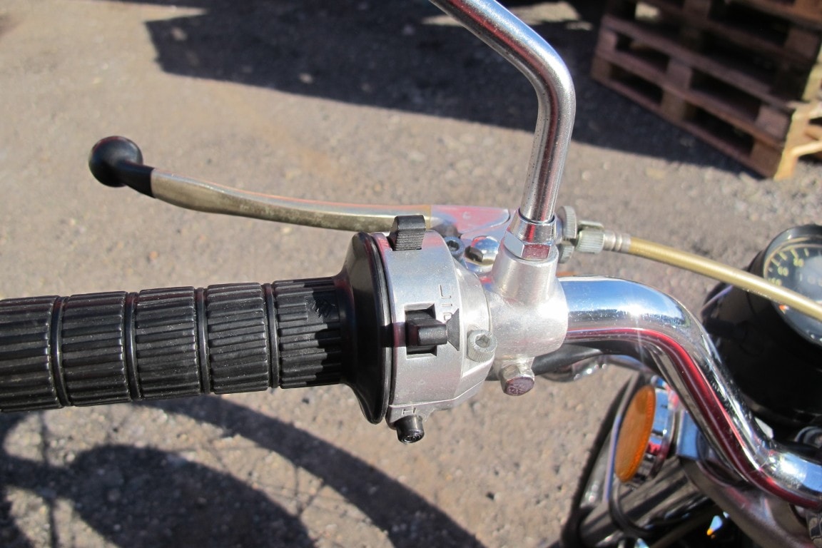 SUZUKI T250-image-9