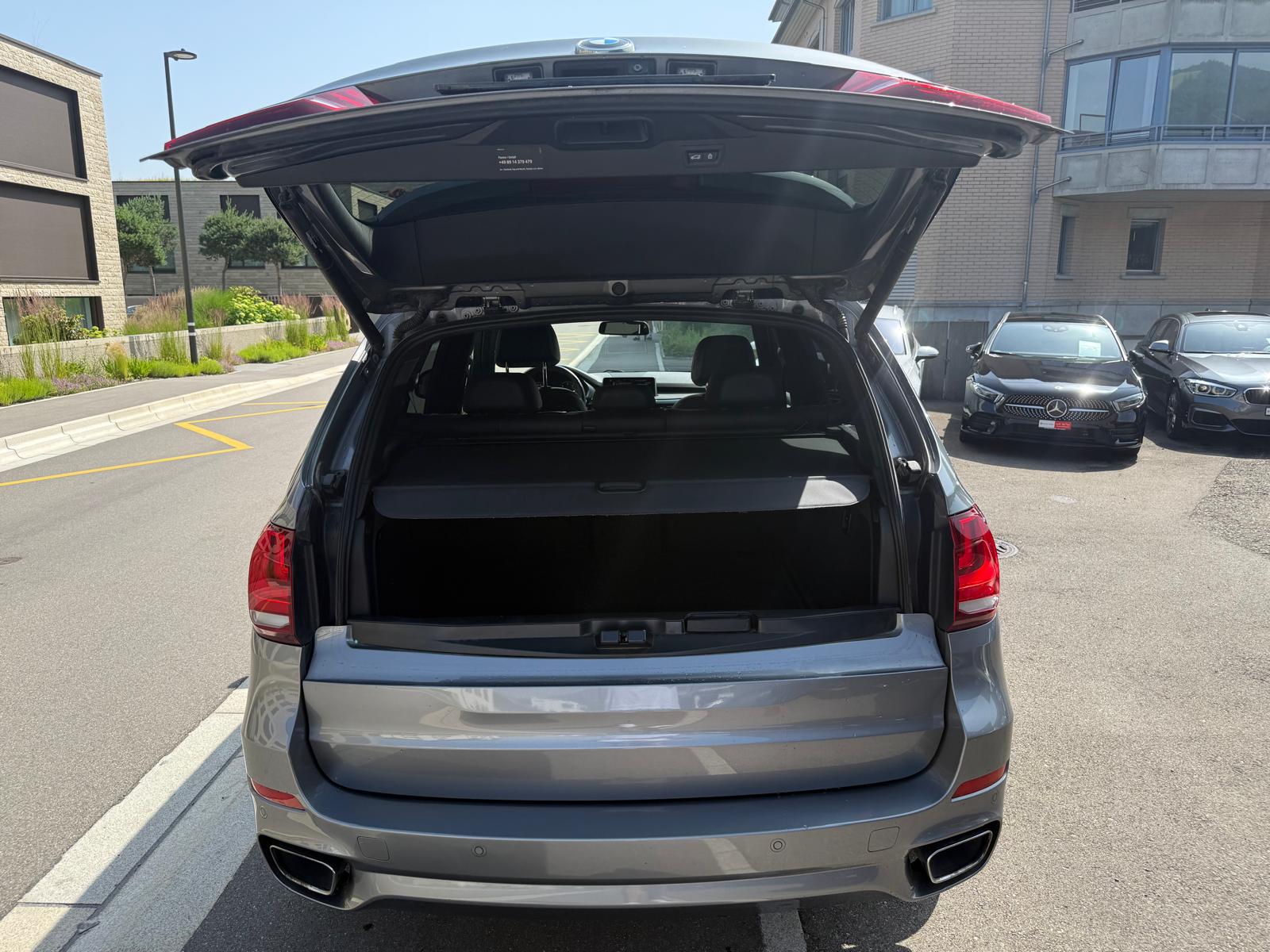 BMW X5 xDrive 30d Steptronic-image-9