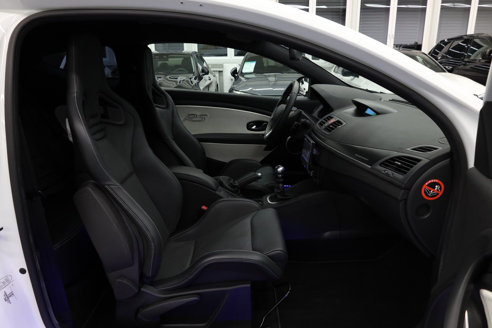 RENAULT Mégane Coupé 2.0 16V Turbo RS-image-15