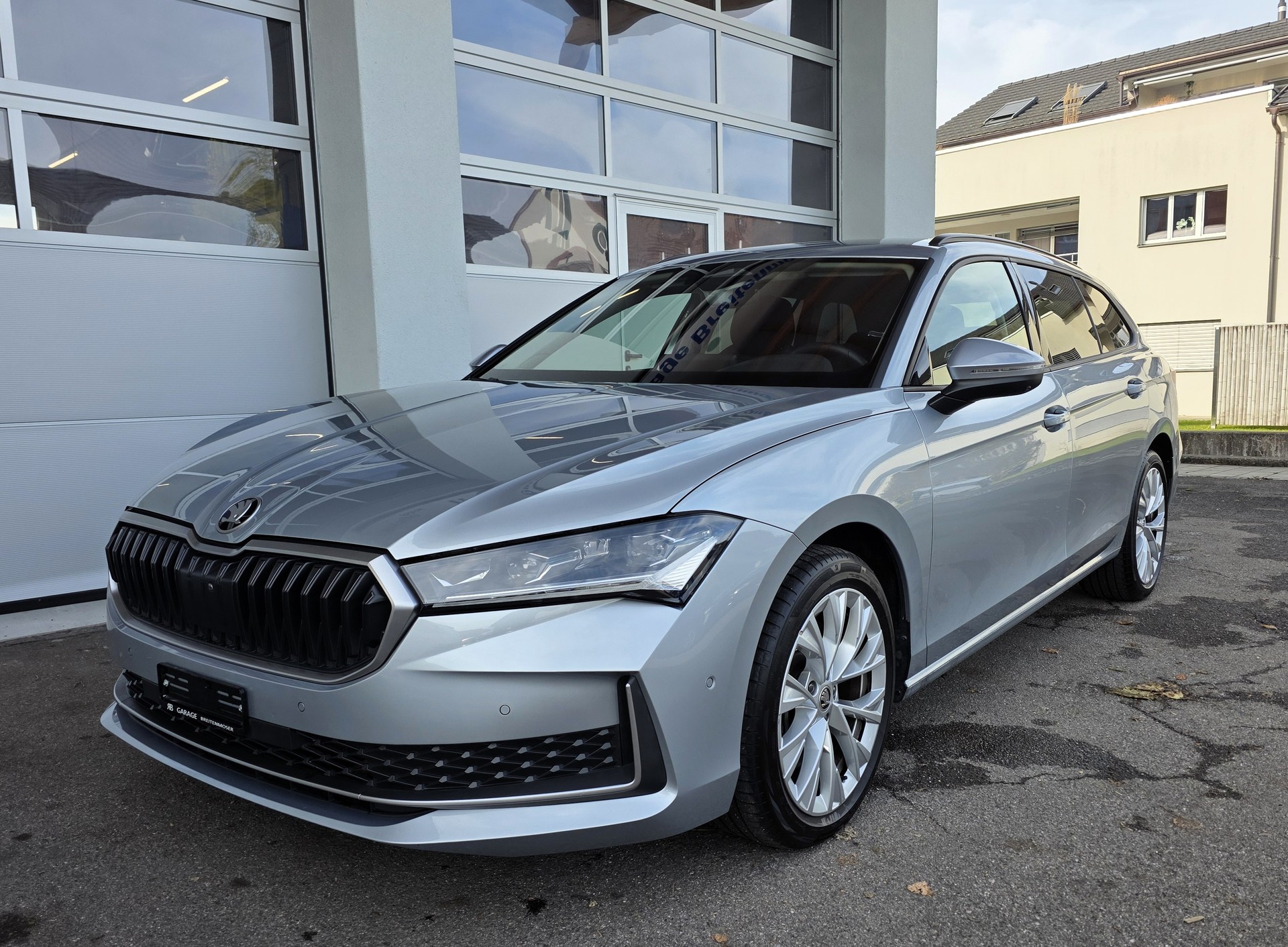 SKODA Superb Combi 2.0 TDi Selection 4x4 DSG-showroom-element-1