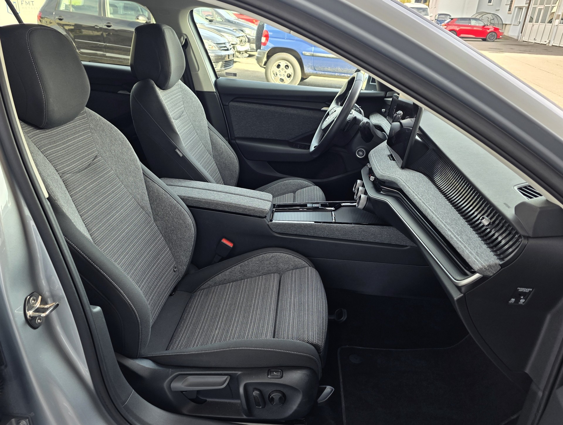 SKODA Superb Combi 2.0 TDi Selection 4x4 DSG-image-7