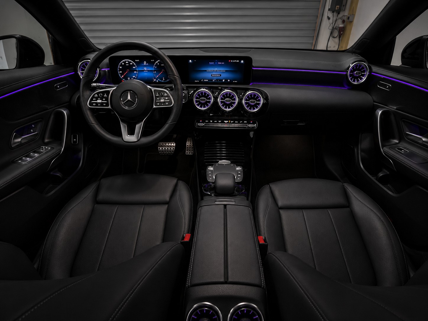 MERCEDES-BENZ CLA 250 4Matic Swiss Star 7G-DCT-image-10