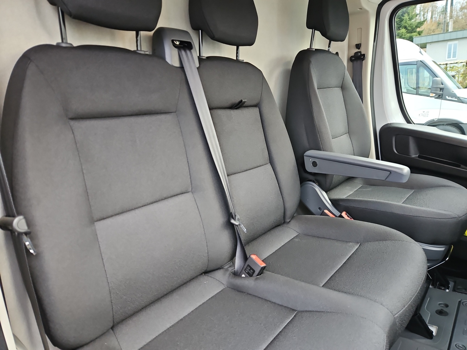 FIAT Ducato 35 Kaw. L3H2 140 6-Gang-image-11