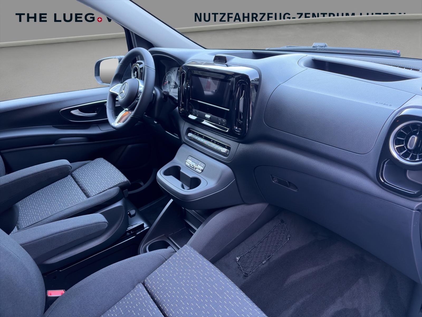MERCEDES-BENZ Vito 116 CDI Lang Tourer FAMILY 9G-Tronic 4M Select-image-9