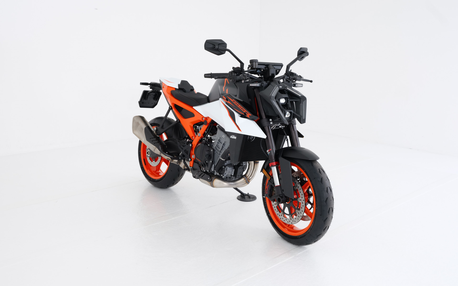 KTM 990 Duke R-image-4