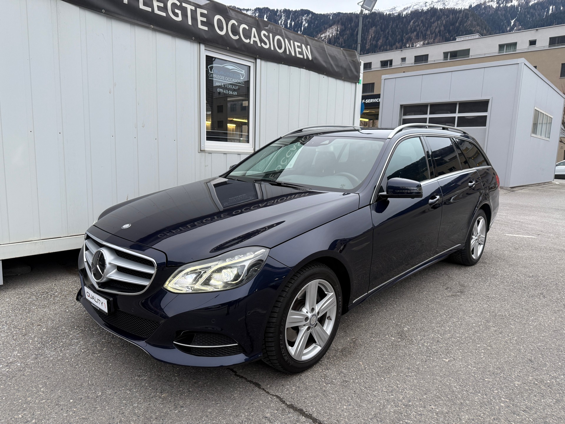 MERCEDES-BENZ E 250 BlueTEC Avantgarde 4Matic 7G-Tronic-image-8