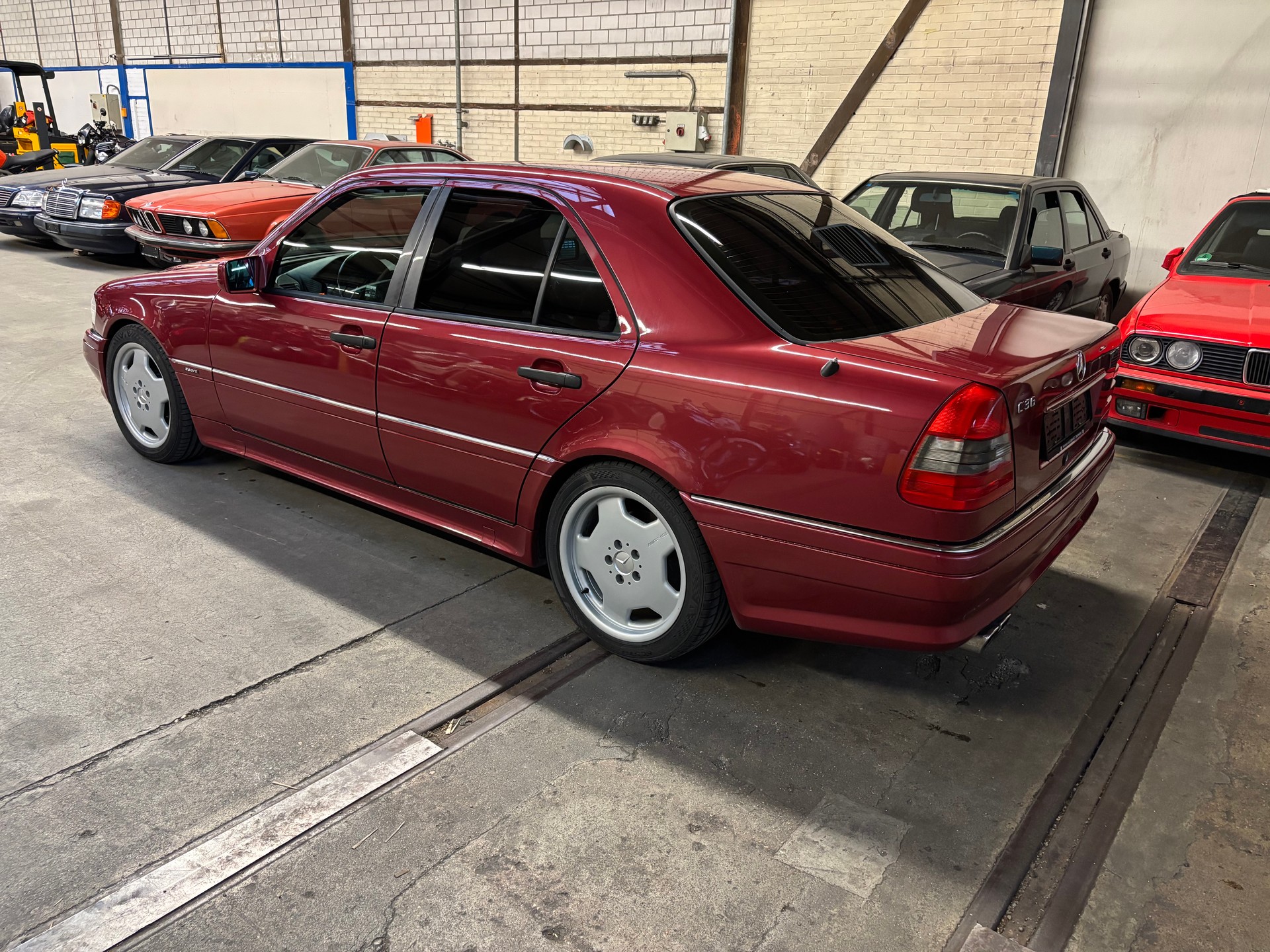 MERCEDES-BENZ C 36 AMG Sport Automatic-image-5