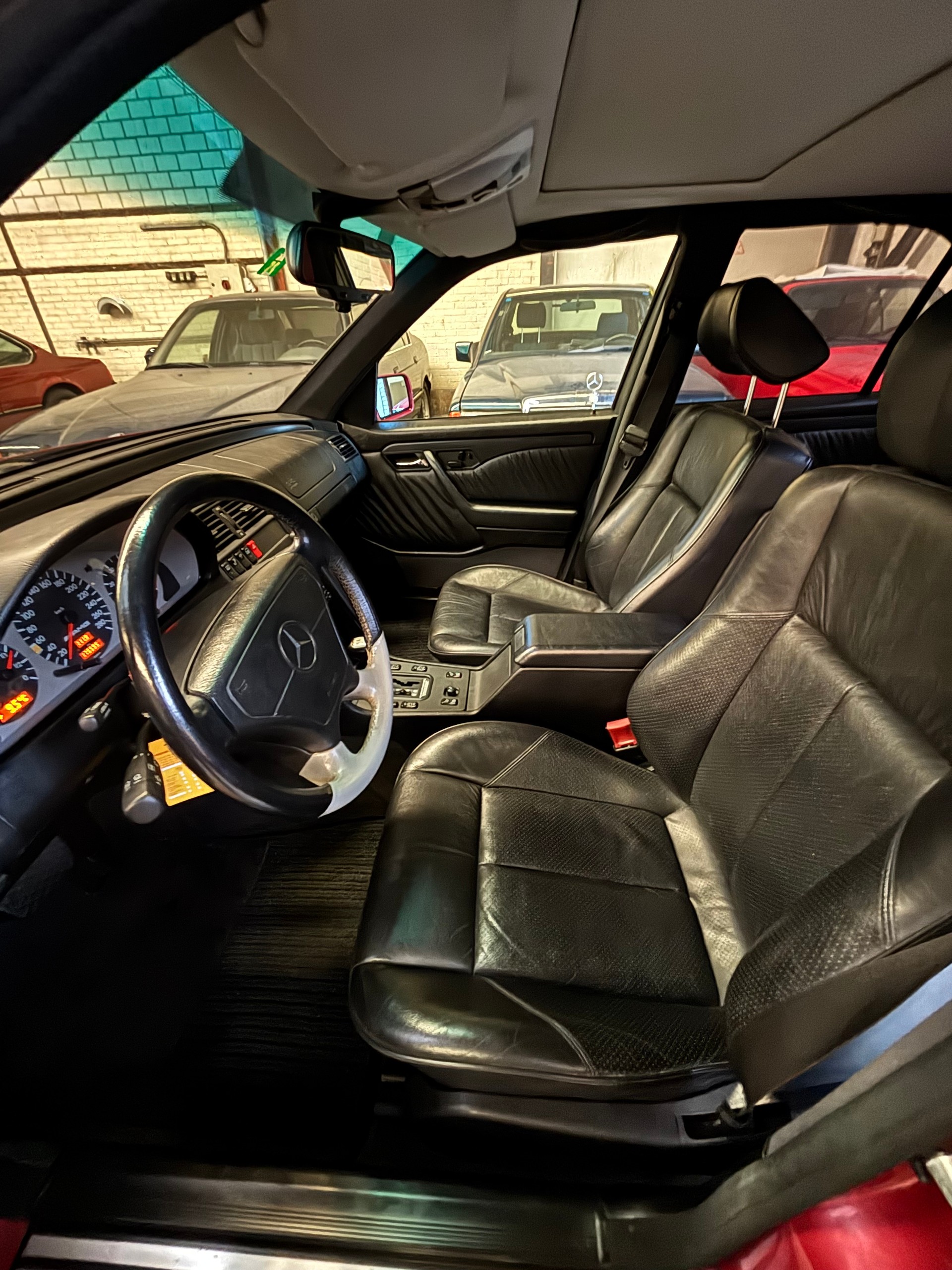 MERCEDES-BENZ C 36 AMG Sport Automatic-image-9