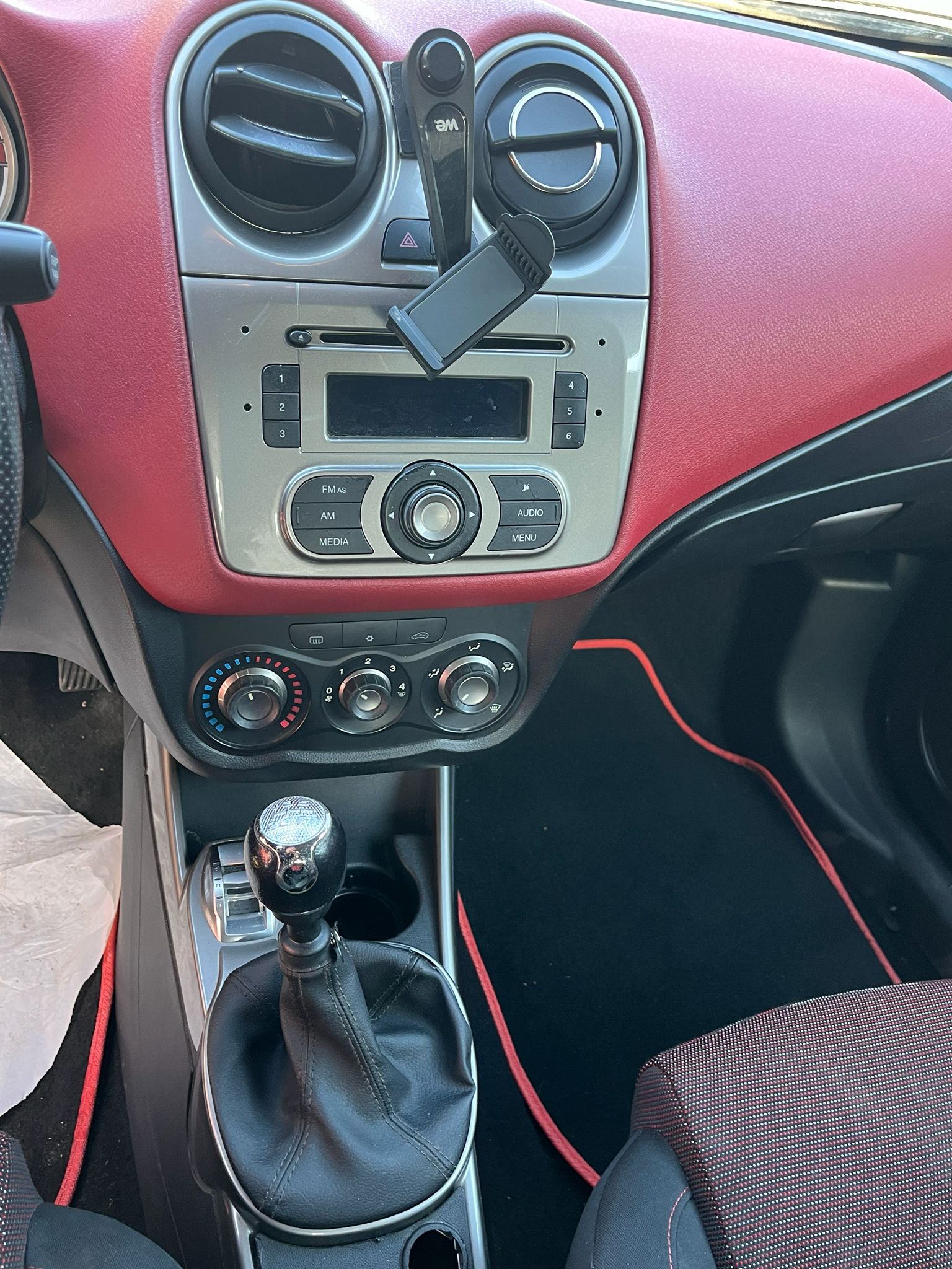 ALFA ROMEO MiTo 1.4 (Junior)-image-5