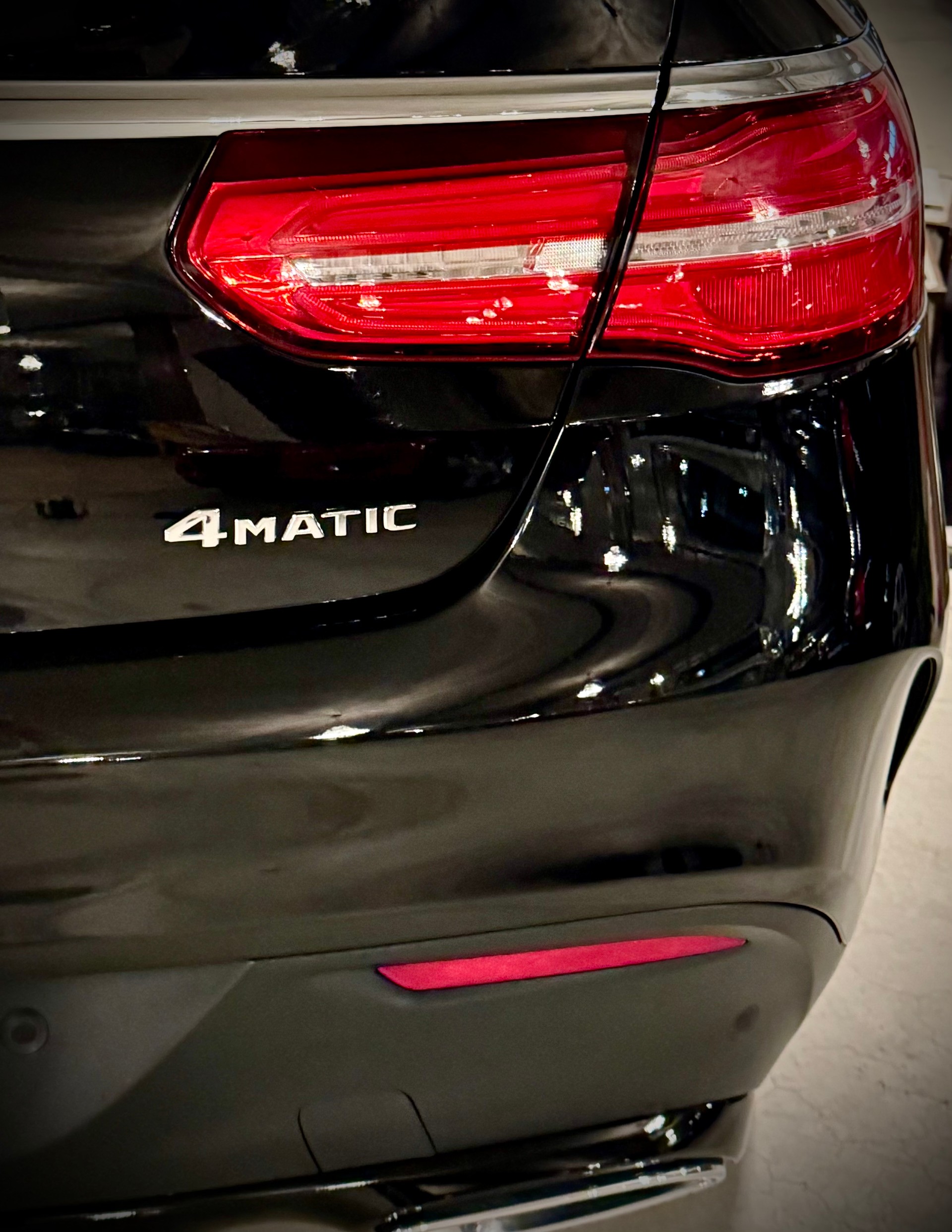 MERCEDES-BENZ GLE 350 d 4Matic AMG Line 9G-Tronic-image-12