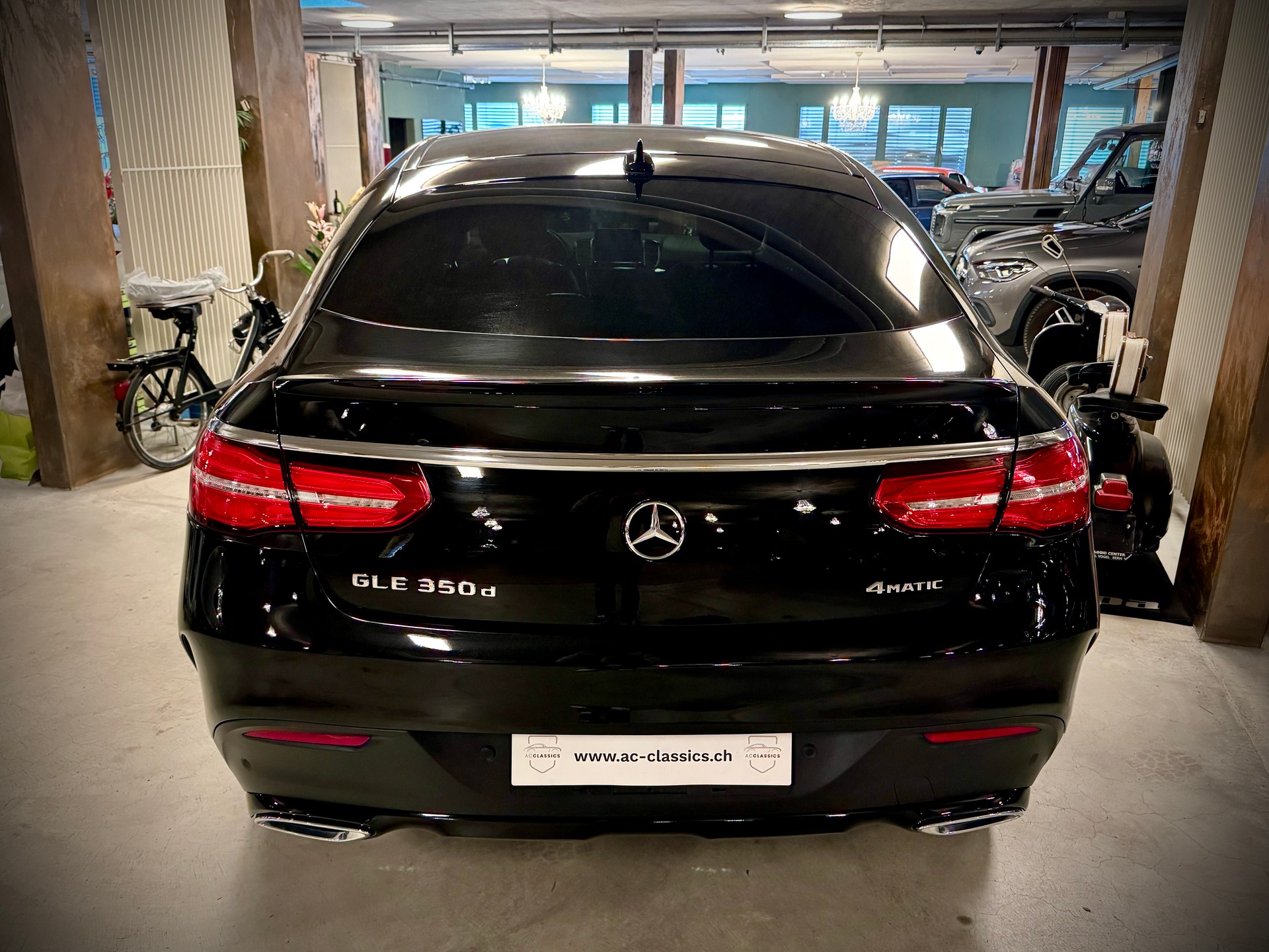 MERCEDES-BENZ GLE 350 d 4Matic AMG Line 9G-Tronic-image-9