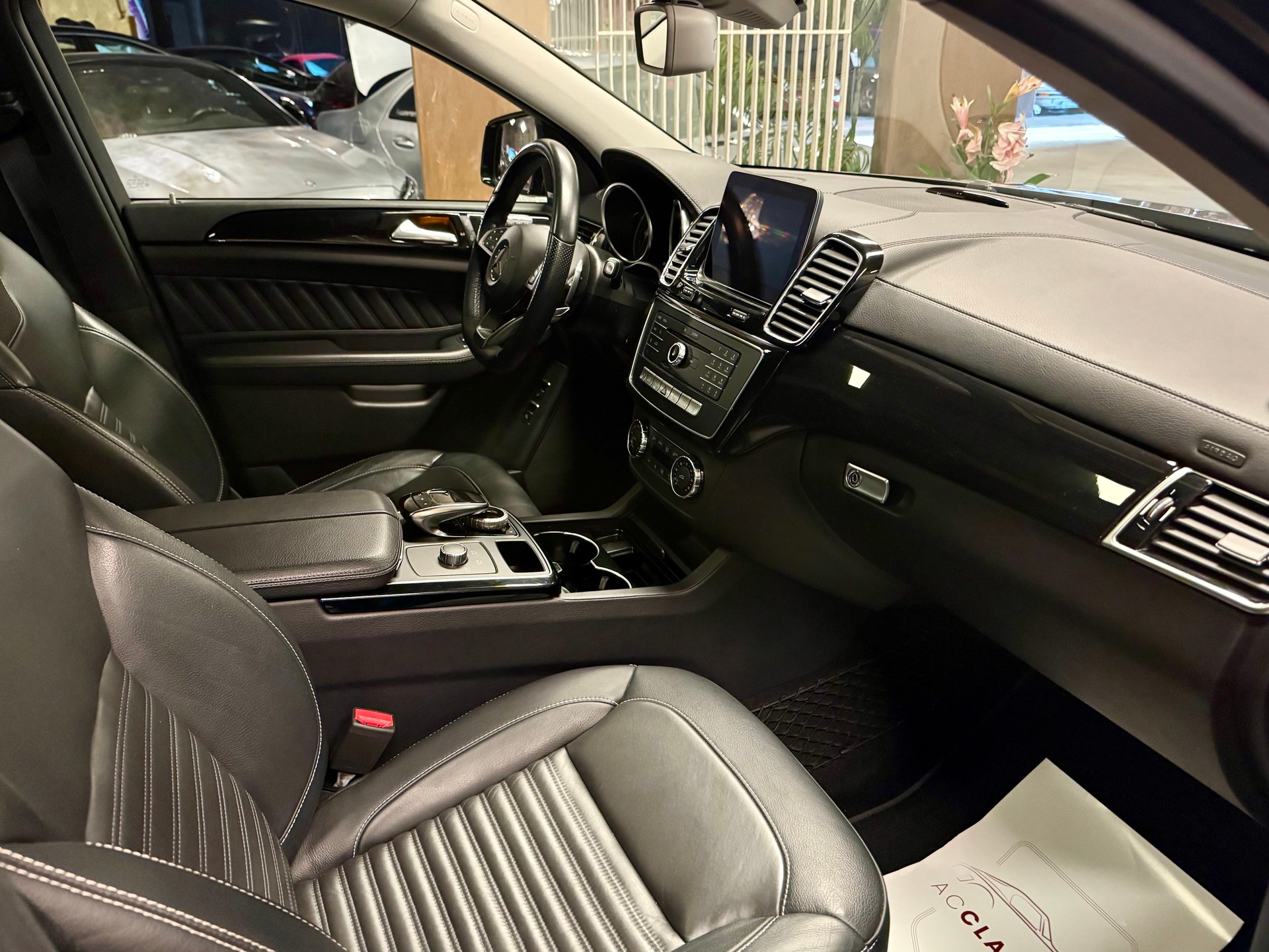 MERCEDES-BENZ GLE 350 d 4Matic AMG Line 9G-Tronic-image-21