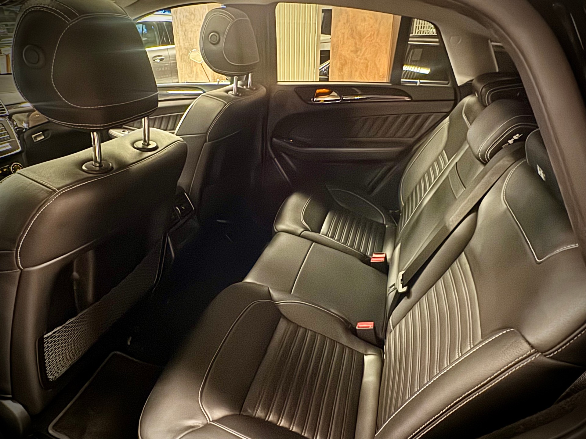 MERCEDES-BENZ GLE 350 d 4Matic AMG Line 9G-Tronic-image-22