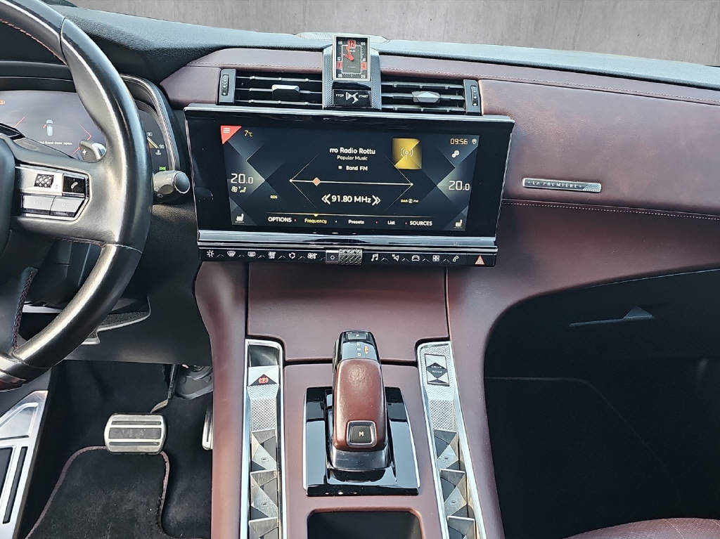 DS AUTOMOBILES DS7 Crossback 1.6 PureTech 225 Be Chic-image-10