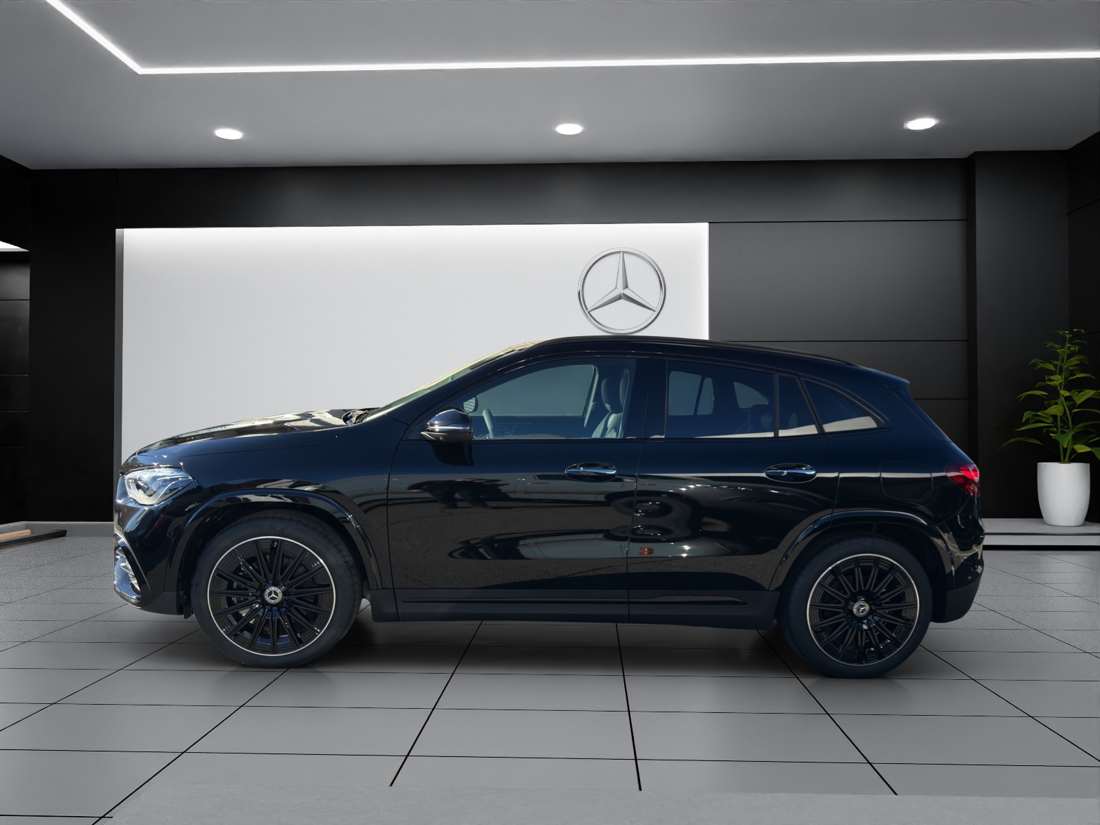 MERCEDES-BENZ GLA 200 7G-DCT-showroom-element-2