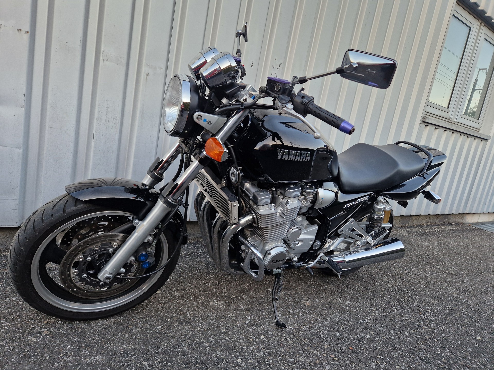 YAMAHA XJR 1300 Kundenauftrag-image-10