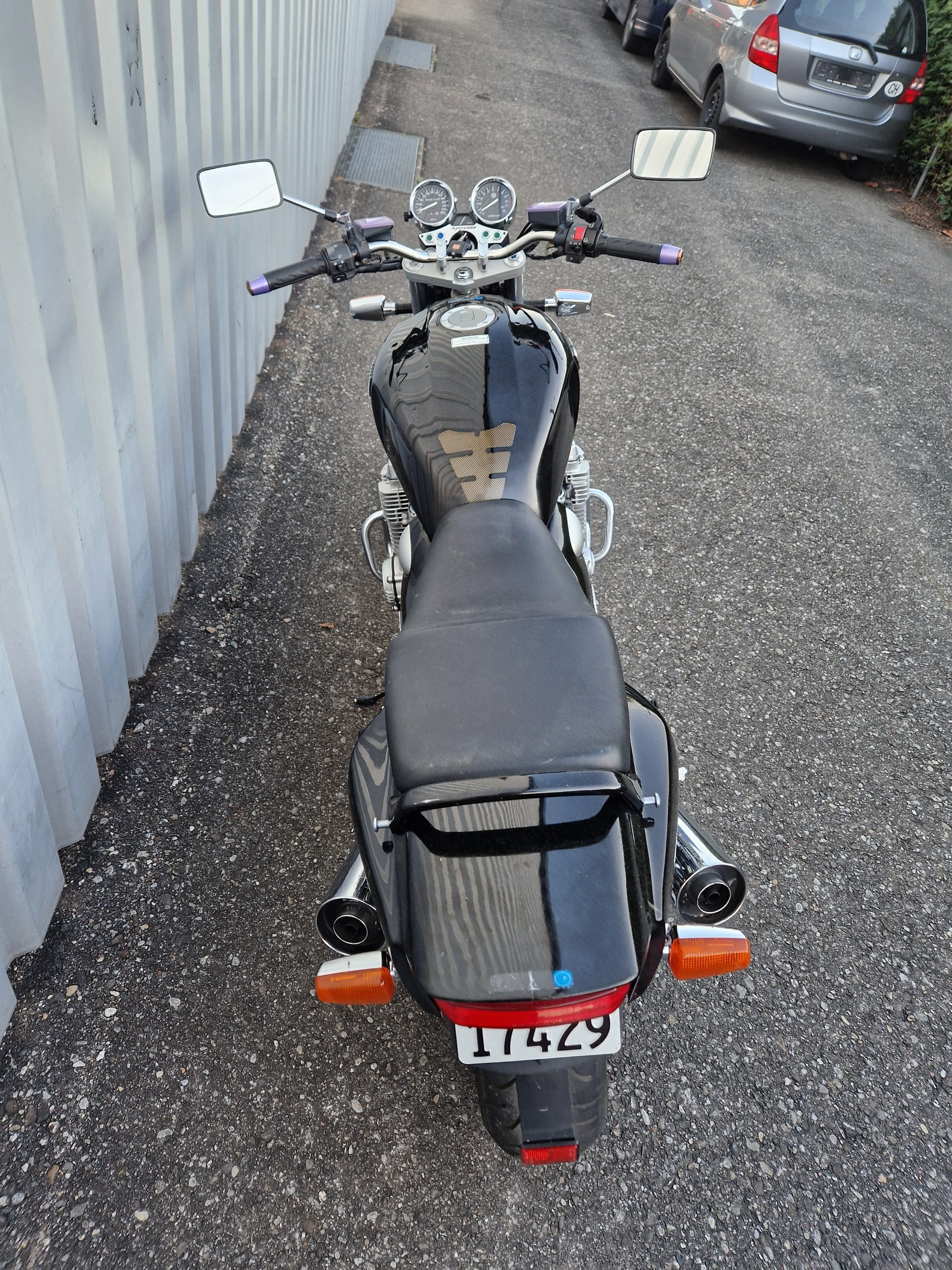 YAMAHA XJR 1300 Kundenauftrag-image-6