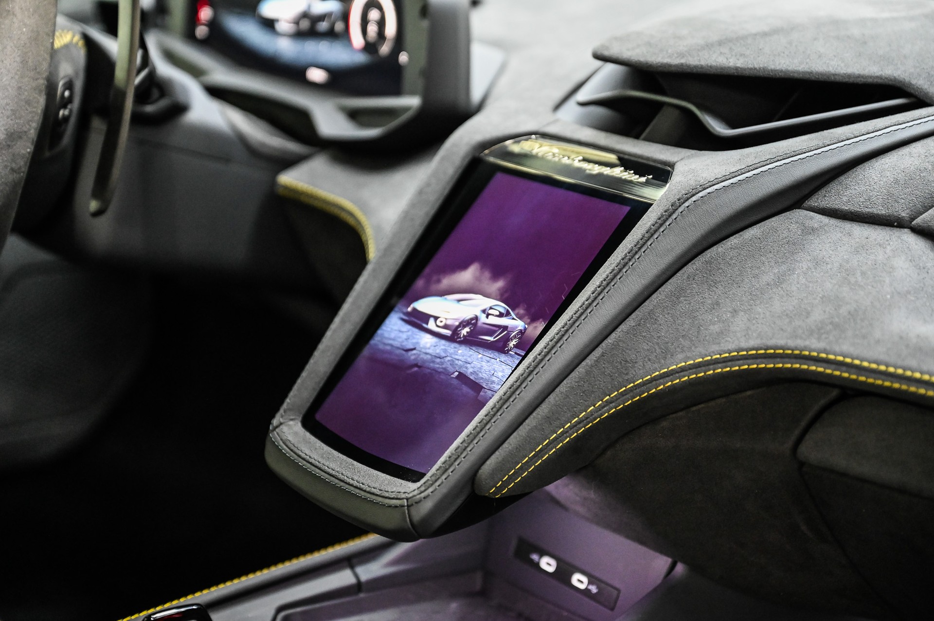 LAMBORGHINI Temerario Coupé-image-36