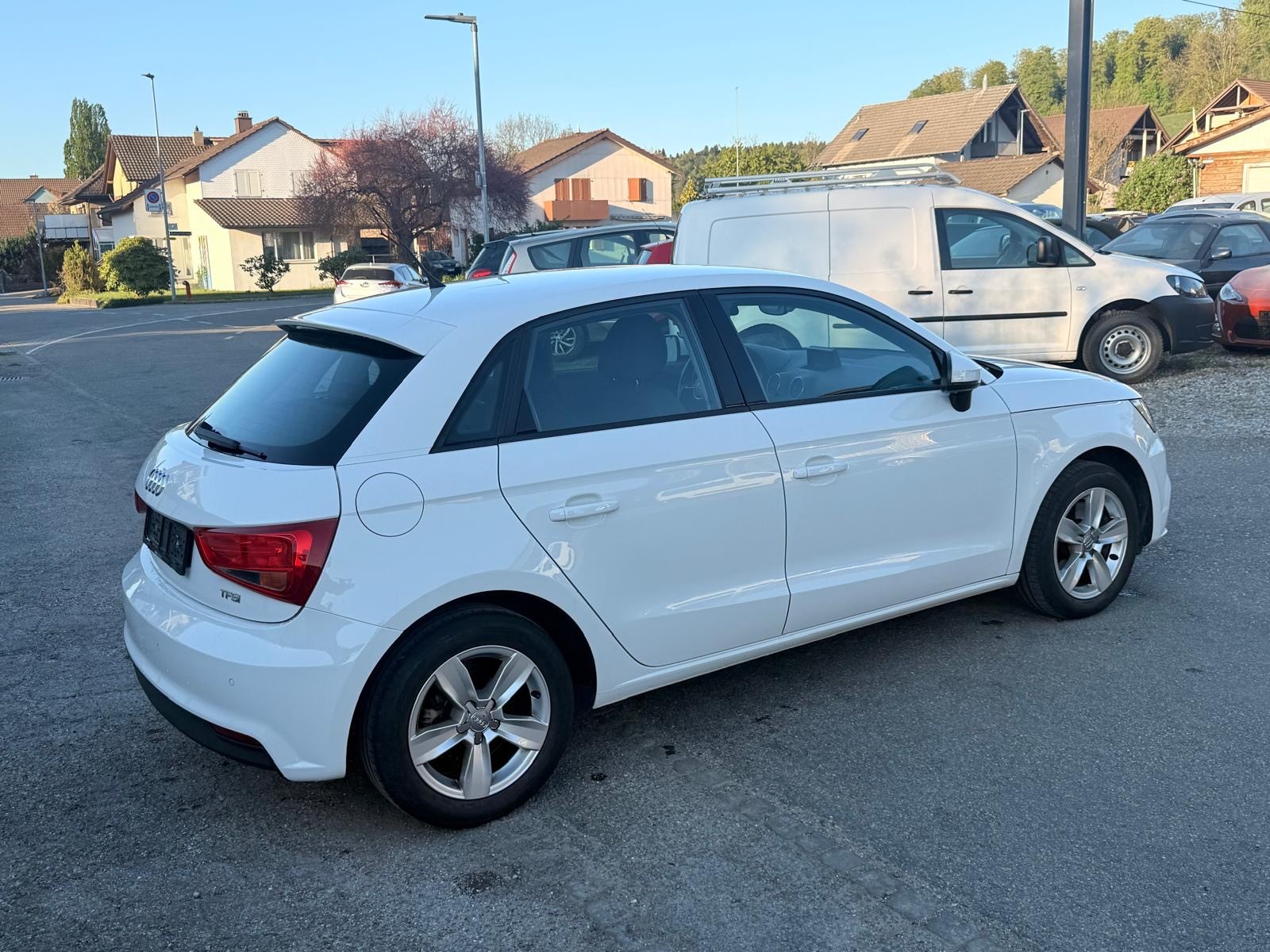 AUDI A1 Sportback 1.4 TFSI-image-9